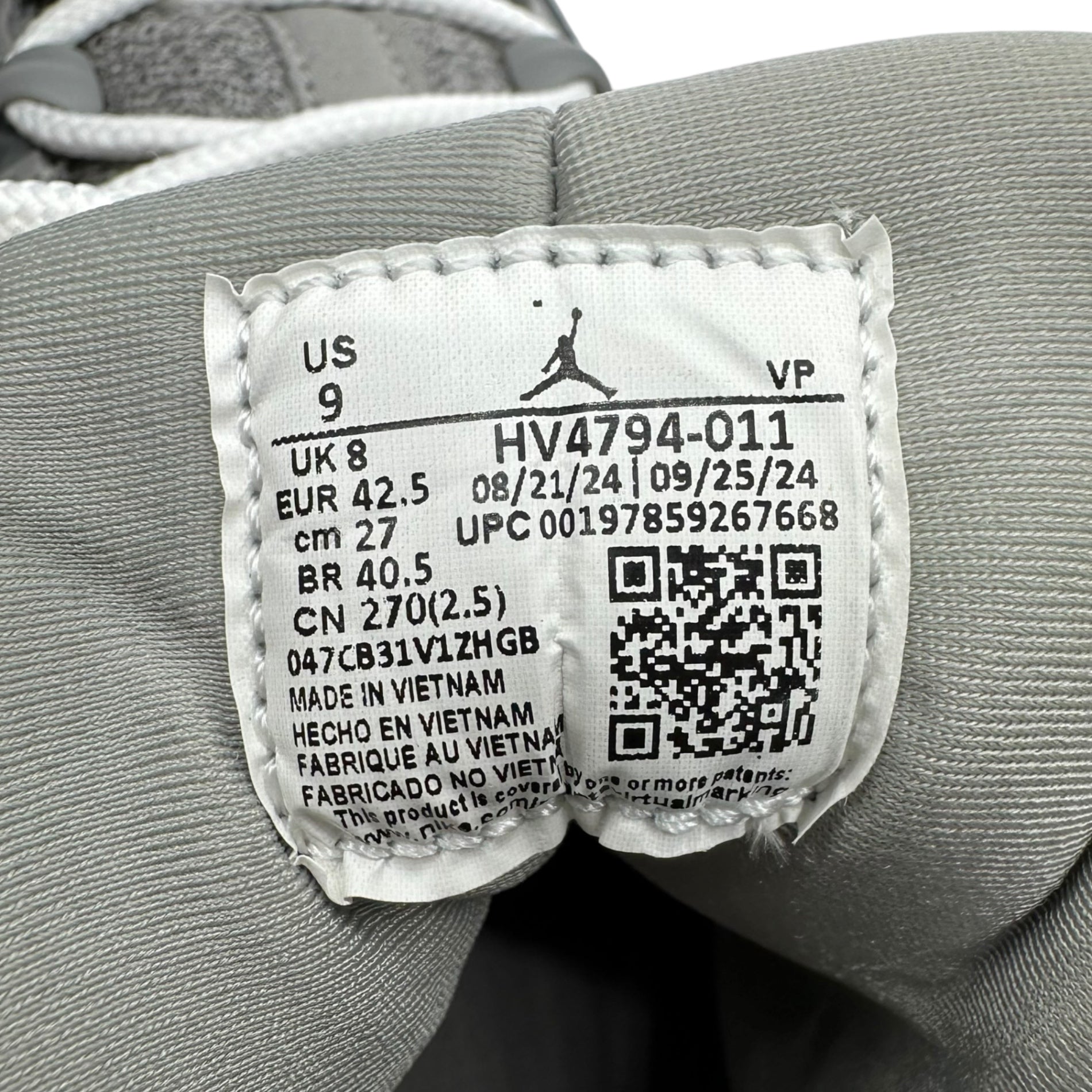 NIKE(ナイキ) Air Jordan 9 "Cool Grey" エア ジョーダン 9 "クールグレー" HV4794-011 27cm グレー ハイカット スニーカー 箱付