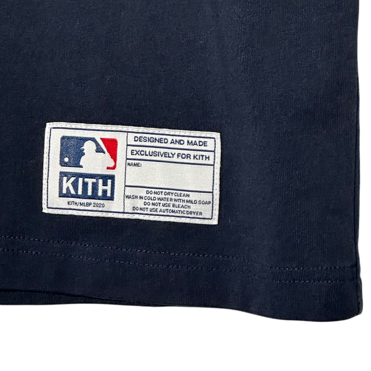 KITH(キス) MLB Yankees LOGO TEE ヤンキース ロゴ 刺繍 Tシャツ 20-071-060-0189-3-0 S ネイビー