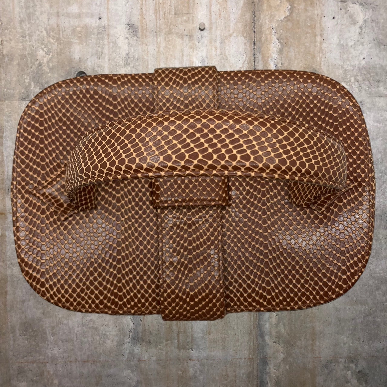 Vivienne Westwood(ヴィヴィアンウエストウッド) バニティ/オーブロックバケツレザーバッグ ブラウン