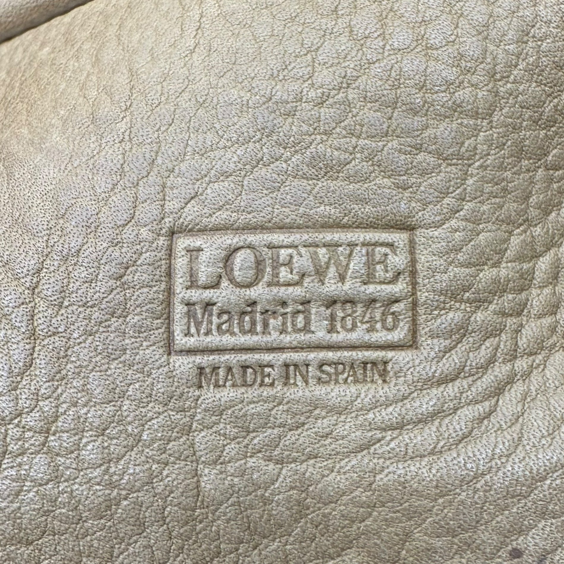 LOEWE(ロエベ) Anagram logo suede leather hand bag アナグラムロゴ スウェード レザー ハンド バッグ ブラウン OLD ミニ ボストン