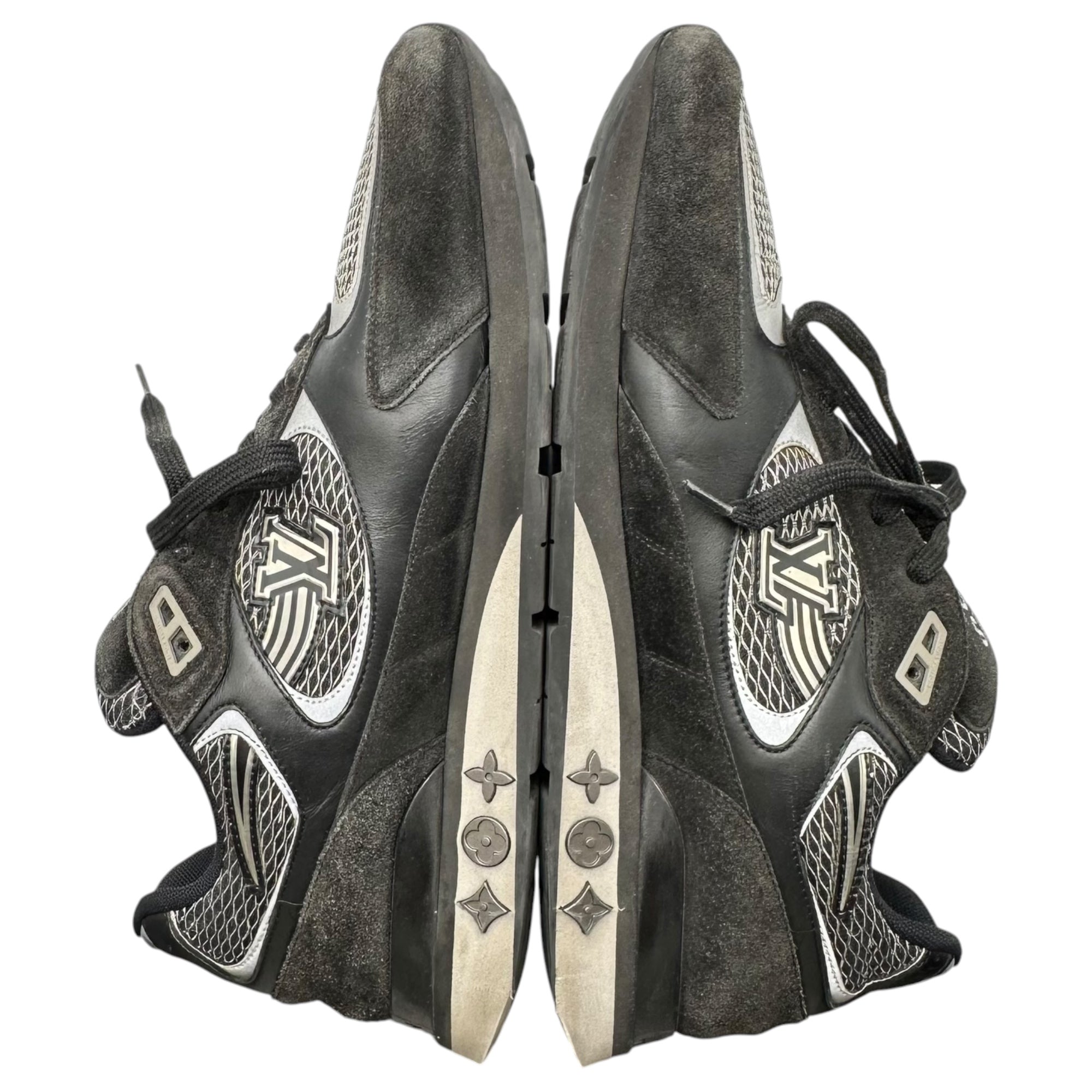 LOUIS VUITTON(ルイヴィトン) Run Away Line Sneaker ランアウェイ ライン スニーカー 1A9J1D 9(約27.5cm 〜 28.0cm) ブラック×グレー
