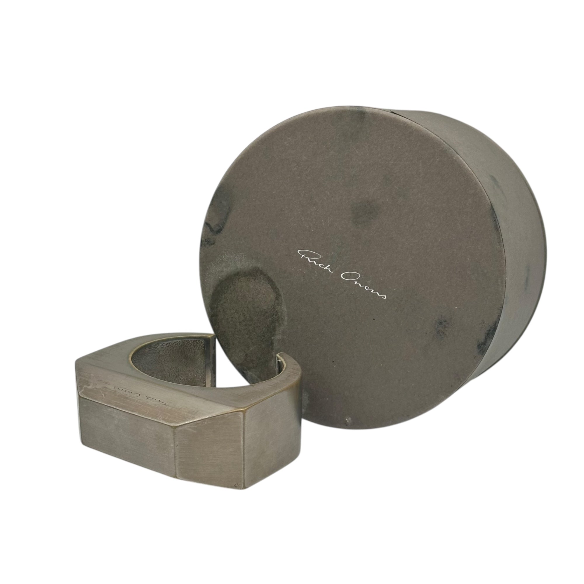 【実店舗限定】Rick Owens(リックオウエンス) PEERFORMA BRACELET ピアフォーマ ブレスレット RJ0000001 MET シルバー 真鍮