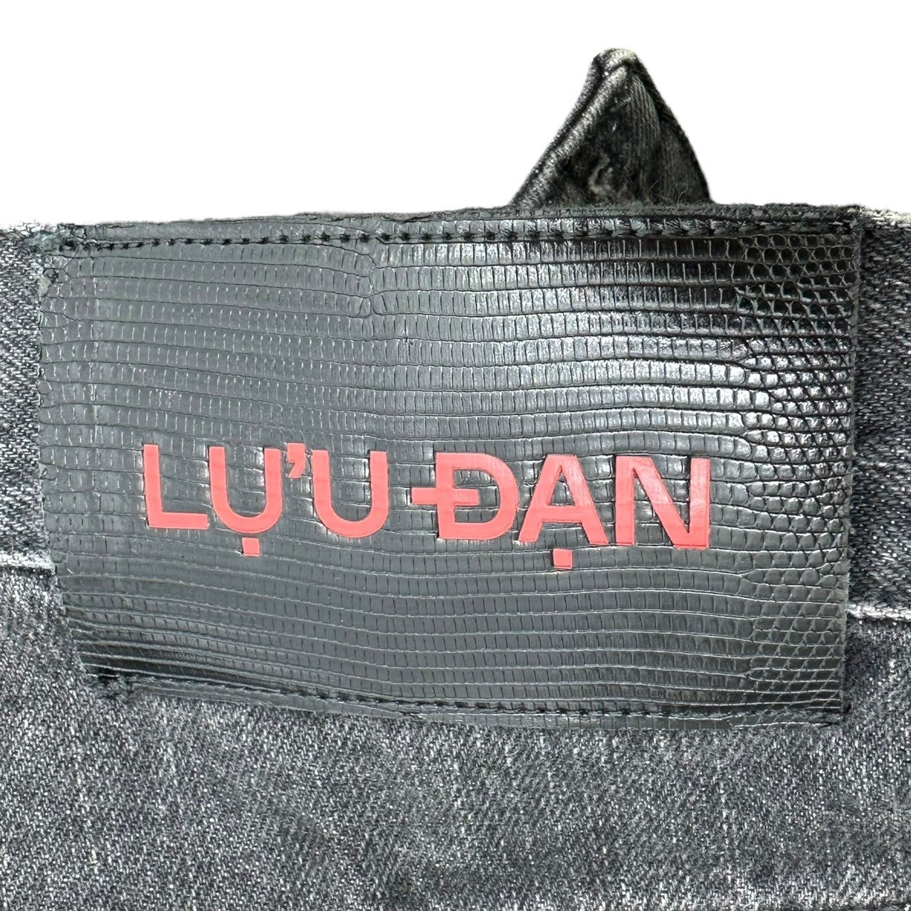 LU'U DAN(ルーダン) LUU DAN Black Printed Flag Denim Shorts ブラック プリント フラッグ デニム ショーツ ハーフパンツ 30 ブラック