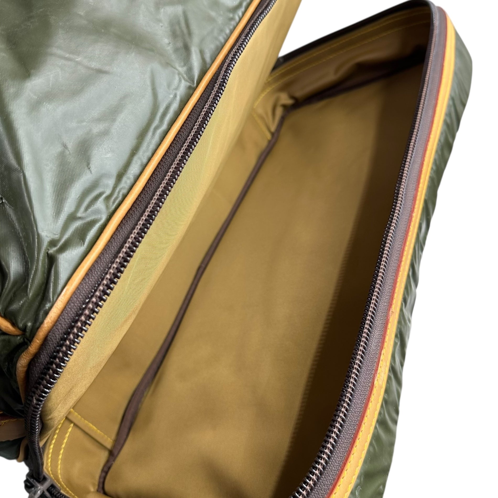 HUNTING WORLD(ハンティングワールド) 2WAY Batchu Cross Boston Bag 2WAY バチュークロス ゴルフ ボストン バッグ オリーブ×ベージュ レザー ショルダー