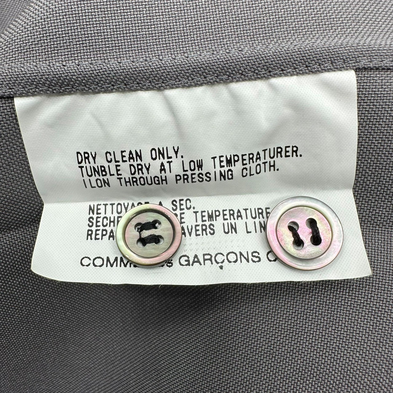 COMME des GARCONS HOMME PLUS(コムデギャルソンオムプリュス) 99AW Souvenir Kitsch stitch pullover shirt スーベニールキッチュ期 ステッチ プルオーバー シャツ XB-01005 海外品番アイテム FREE チャコールグレー AD1999 稀少品