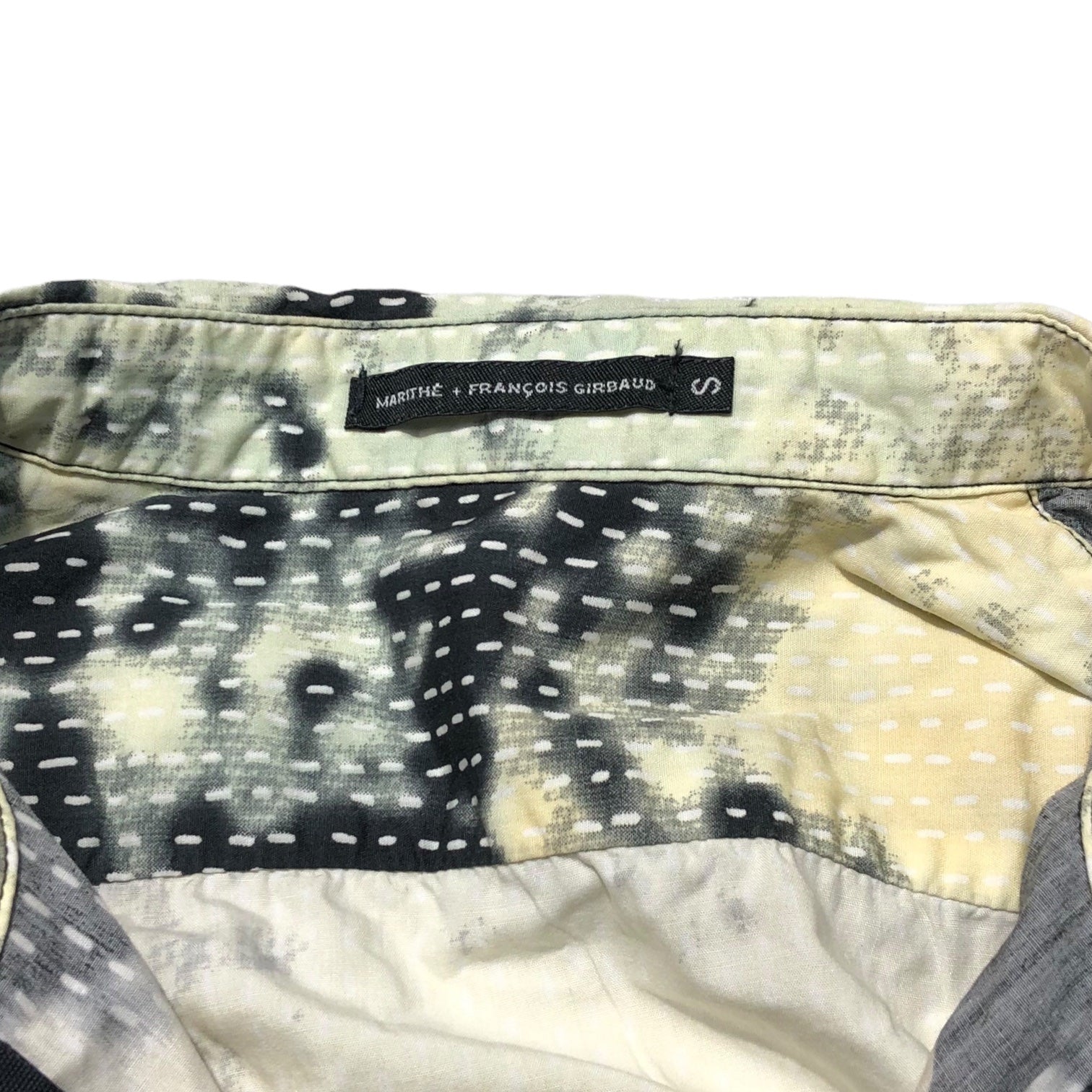MARITHE FRANCOIS GIRBAUD(マリテフランソワジルボー) 00's Sleeveless all-over pattern shirt ノースリーブ 総柄 シャツ F6-5914 S ベージュ×ブラック Y2K ロゴ
