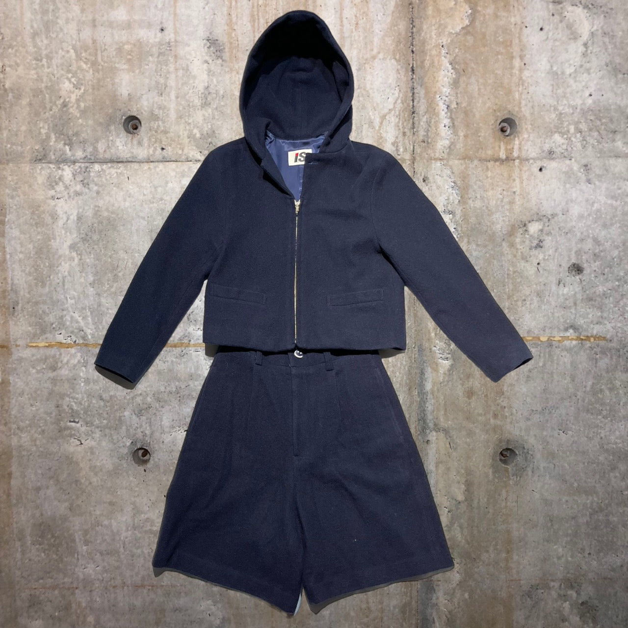 i.s. ISSEY MIYAKE(アイエス イッセイミヤケ) 90's hooded wool half pants set up/フーデットウールハーフパンツセットアップ IS14-FF014 M ネイビー
