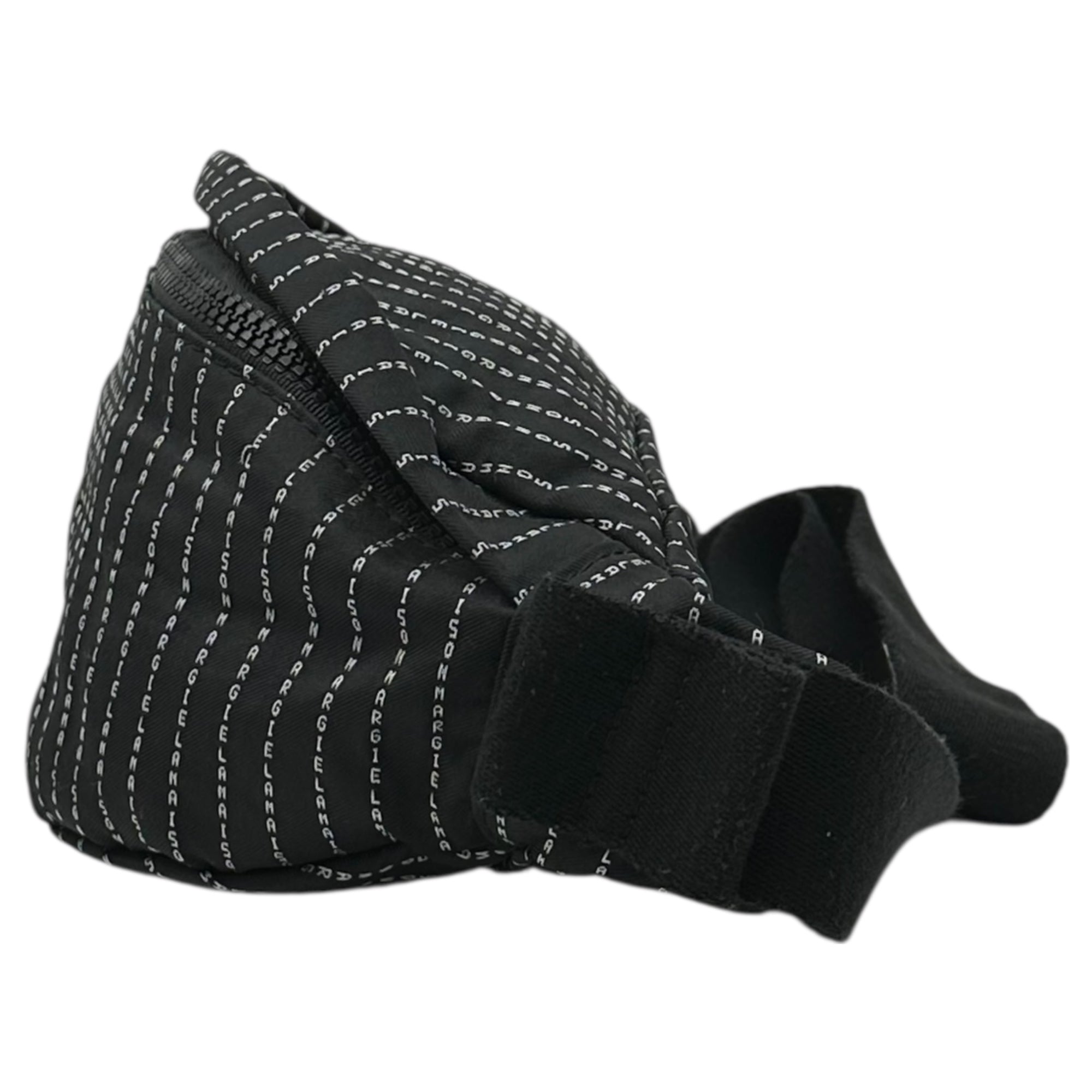 MAISON MARGIELA(メゾンマルジェラ) 20AW Logo Pinstripe Body Bum Bag ロゴ ピンストライプ ボディ バムバッグ S55WB0010 P3533 ブラック×ホワイト ⑪ライン