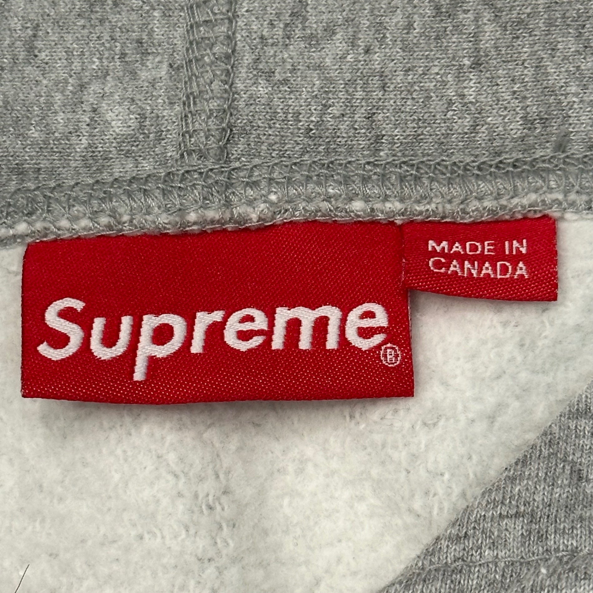 SUPREME(シュプリーム) 21AW KAWS Chalk Logo Hooded Sweatshirt カウズ チョーク ロゴ フーデッド スウェット パーカー M グレー×ブラック
