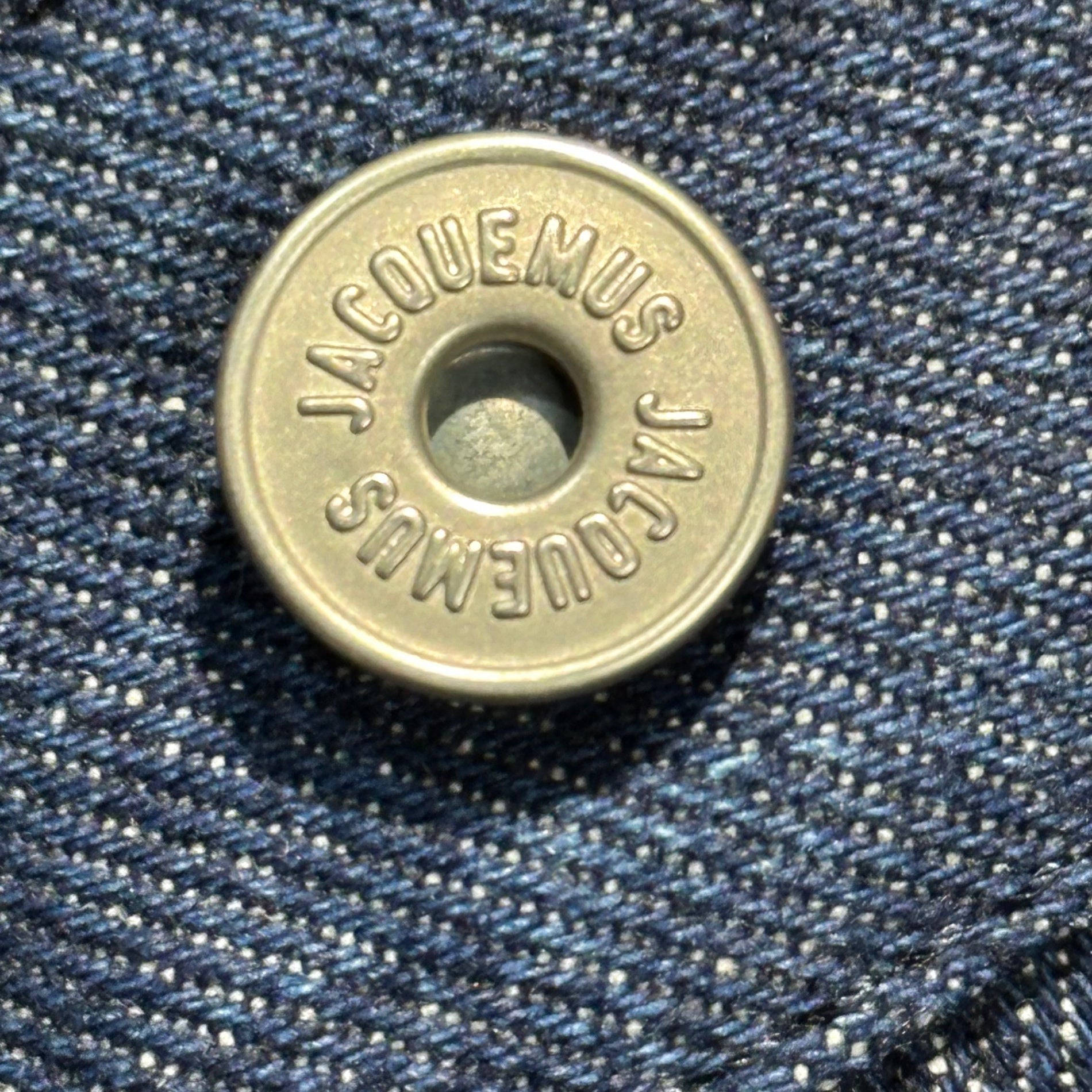 JACQUEMUS(ジャックムス) 24AW Le De-Nimes Large Jeans ロールアップ バギー デニム パンツ 246DE068-1513 32 インディゴ ワイド 参考定価97,400円