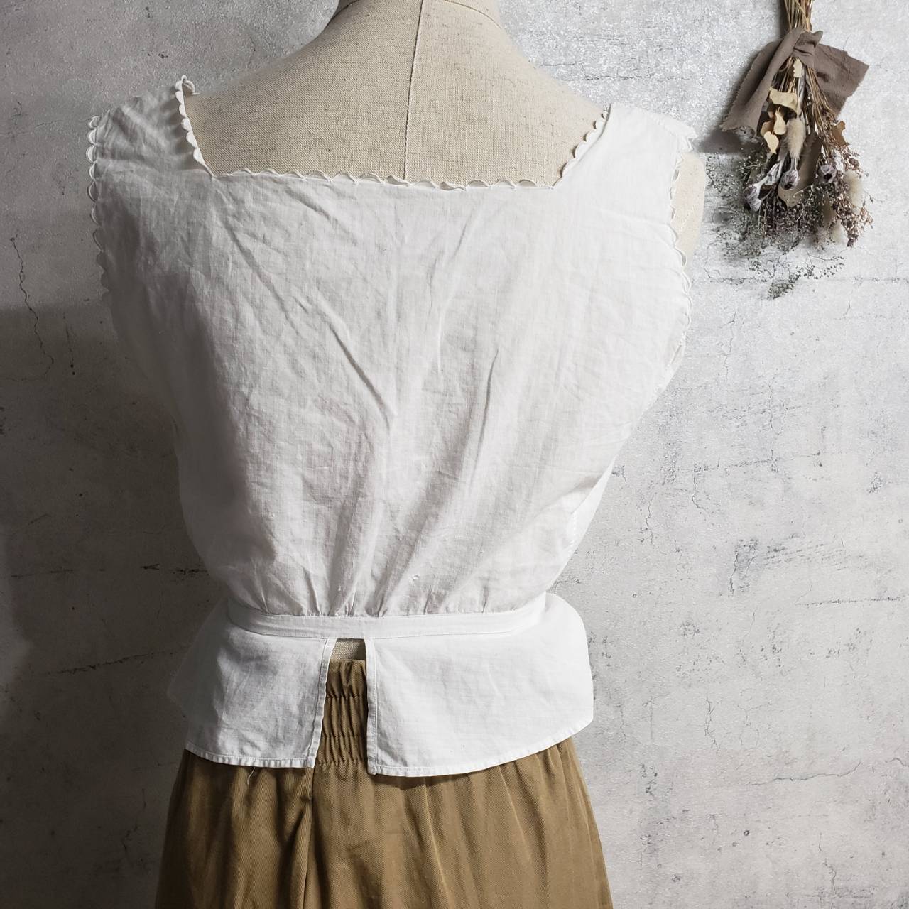 Euro Vintage(ヨーロッパヴィンテージ) Stem_フレンチノースリーブブラウス 表記なし(Mサイズ程度) ホワイト