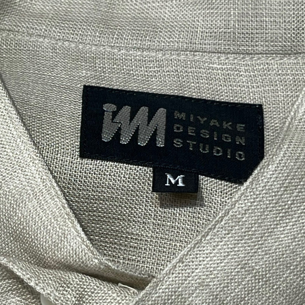 MIYAKE DESIGN STUDIO(ミヤケデザインスタジオ) 80’s ~ 90’s band collar rayon shirt バンドカラー レーヨン シャツ ハミルトン社製 IMMT MP3116-11 M ベージュ デッドストック イッセイミヤケ