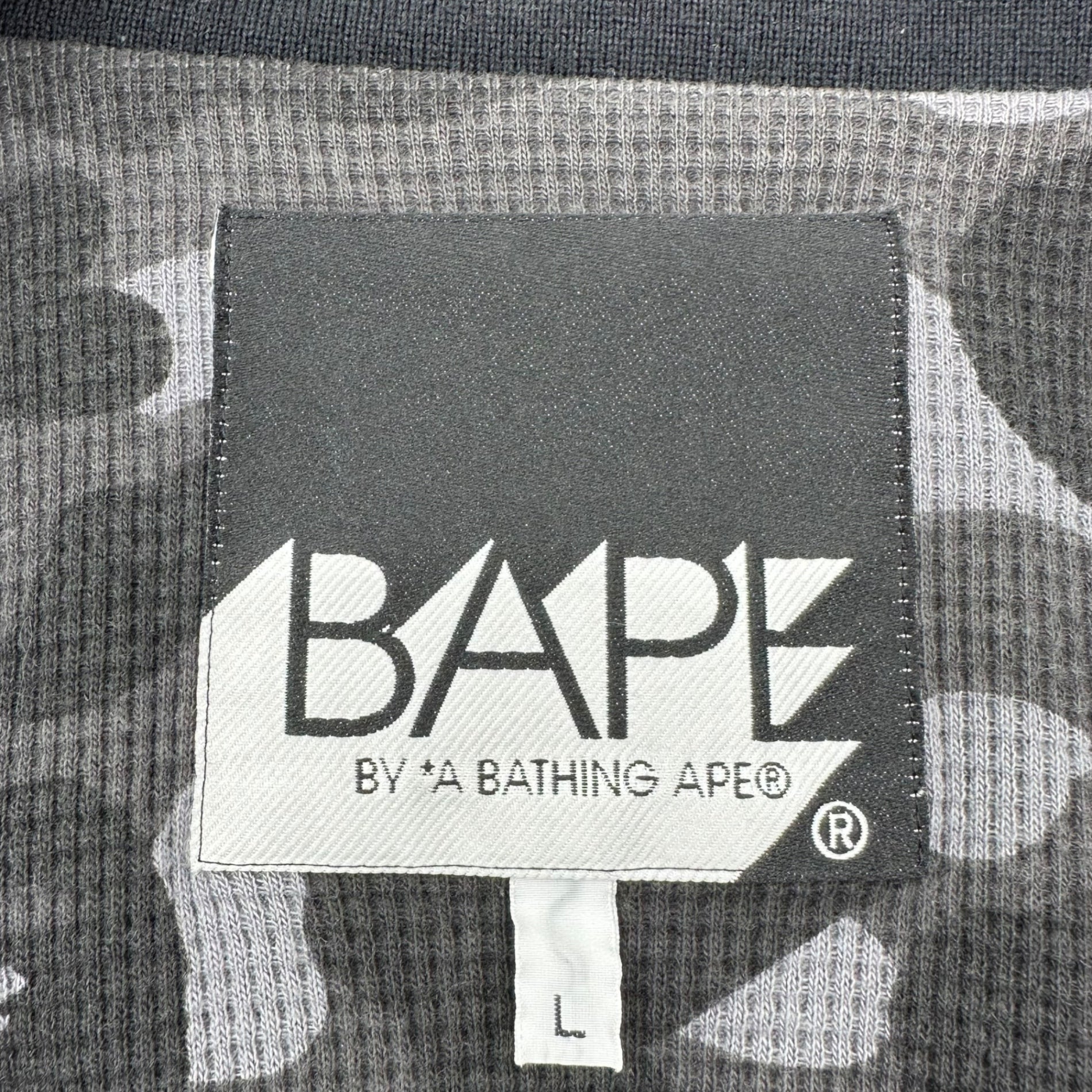 BAPE BY A BATHING APE(ベイプ バイ アベイシングエイプ) Zip-up fleece jacket with inner camouflage pattern 内カモフラ柄 ジップアップ フリース ジャケット L ブラック×グレー