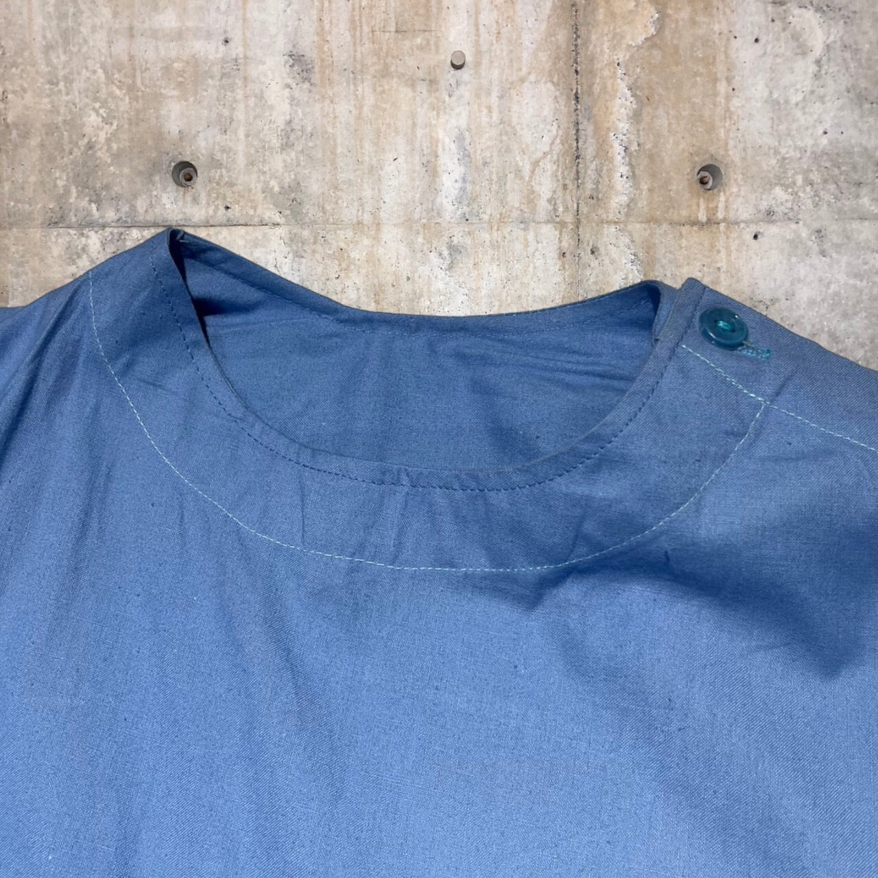 Romania ARMY(ルーマニア軍) ヴィンテージメディカルシャツ 50-0(Lサイズ程度) ブルー