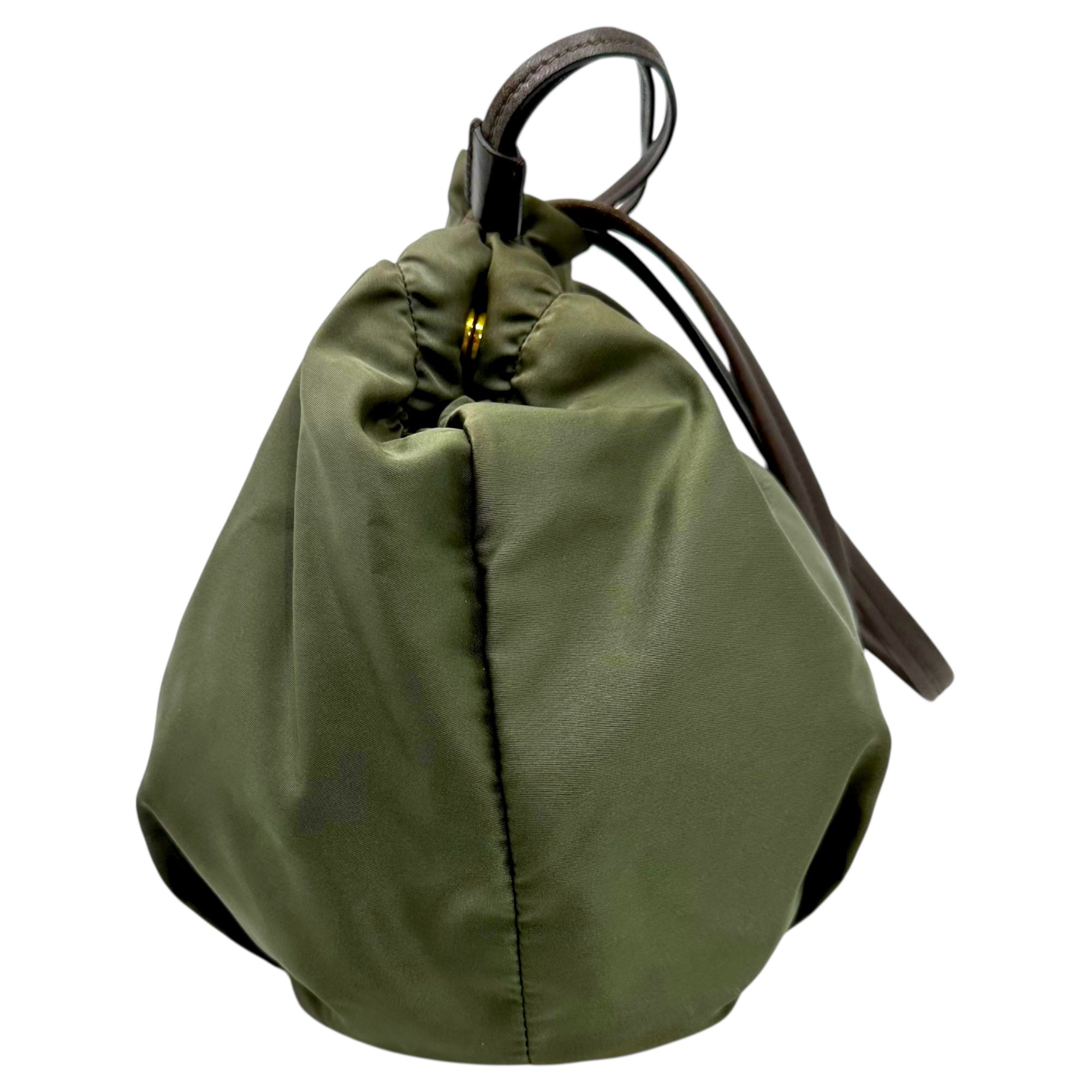 PRADA(プラダ) Logo Nylon Drawstring Tote Bag ロゴ ナイロン 巾着 トート バッグ BR4366 オリーブ×ブラウン ハンド 肩掛け ワンショルダー