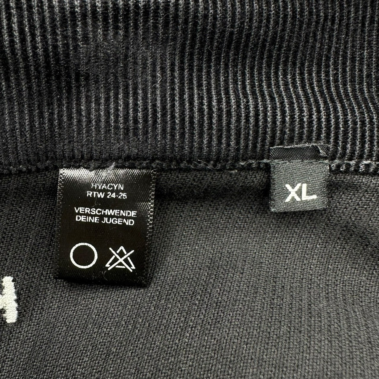 HYACYN(ハイアシン) Multi-Functional Pocket Corduroy Baggy Wide Shorts 多機能 ポケット コーデュロイ バギー ワイド ショーツ ハーフパンツ RTW24-25 XL ブラック