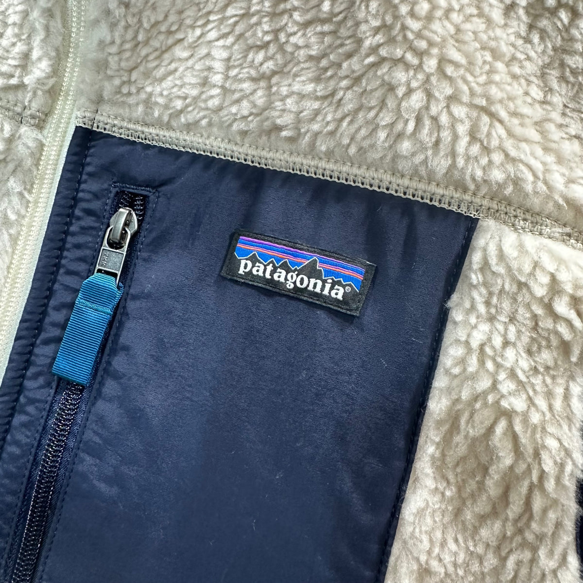 Patagonia(パタゴニア) 2022AW Classic Retro-X Vest クラシック レトロ X ベスト 23048FA22 M アイボリー×ネイビー