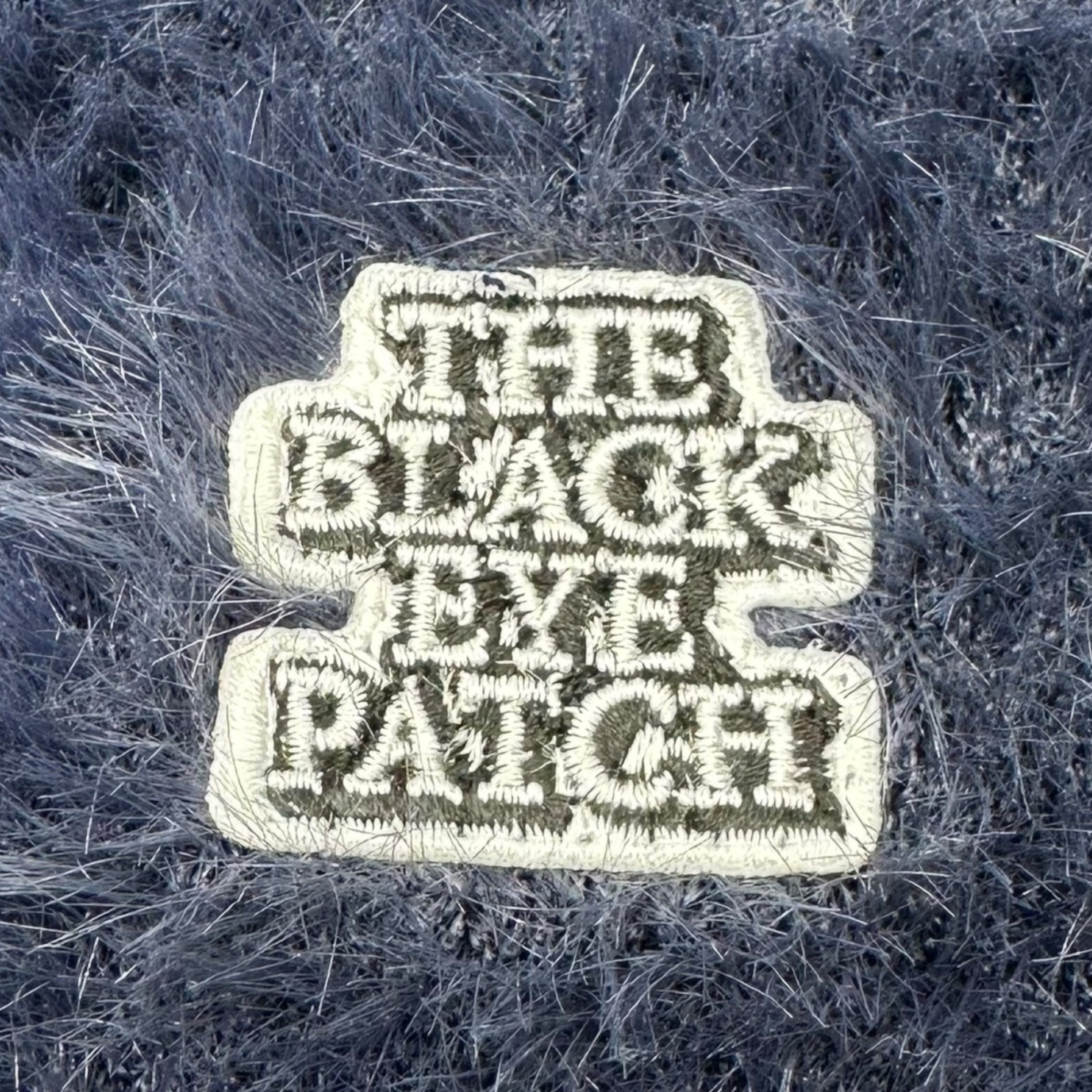 BLACK EYE PATCH(ブラックアイパッチ) OG LABEL SHAGGY CARDIGAN シャギー カーディガン M ネイビー