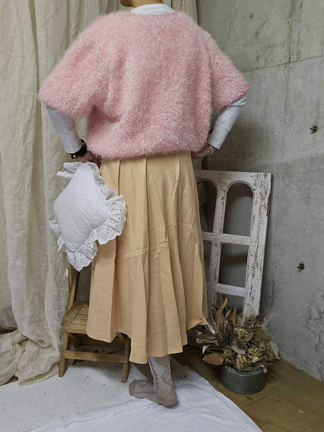 Euro vintage(ヨーロッパヴィンテージ) 70's~light pale pink fancy yarn knit half sleeve top スパンコール刺繍とファンシーヤーンのスプリングニット Lサイズ程度/前身頃に若干のシミ有 ピンク
