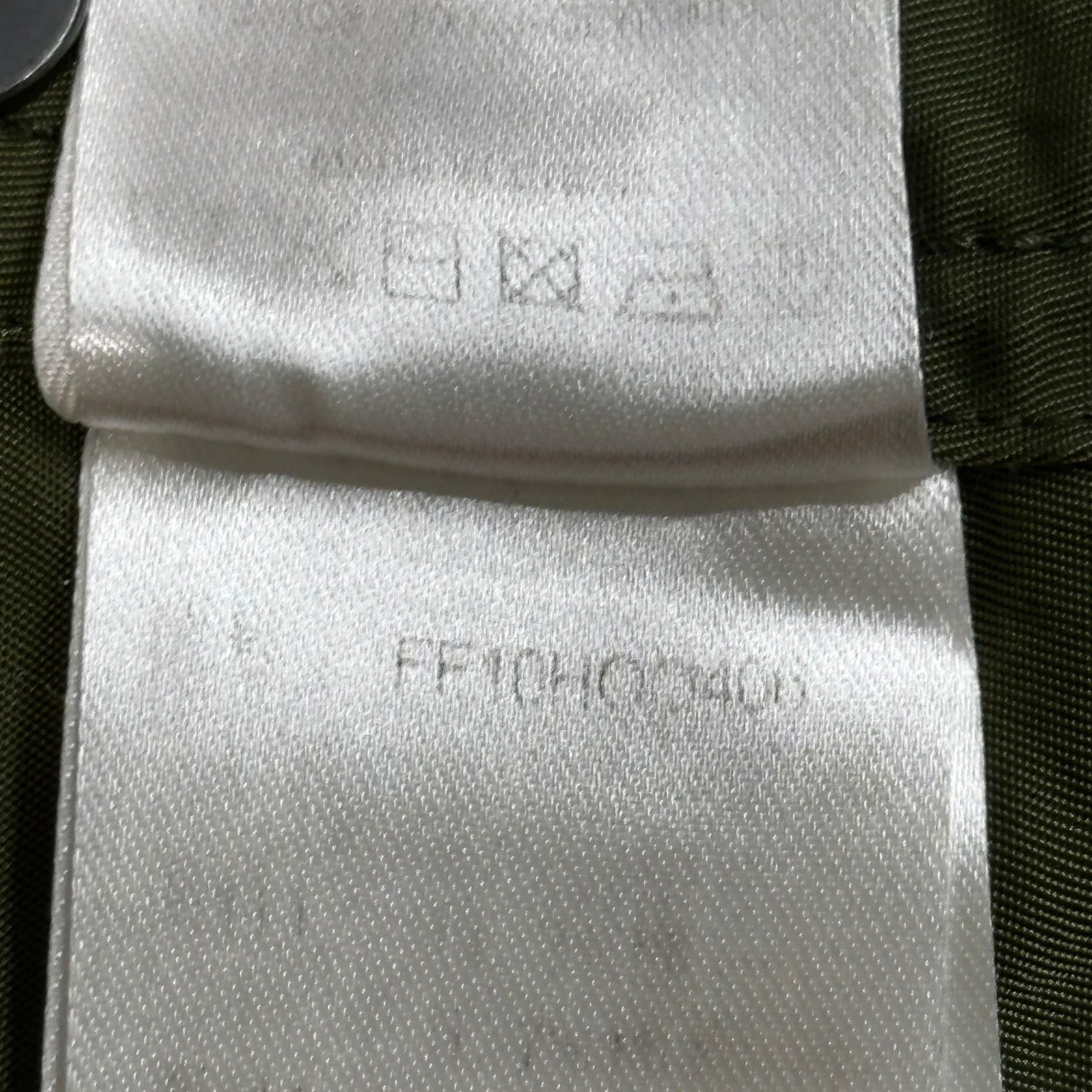 Feng Chen Wang(フェンチェンワン) Nylon Military Reconstructed Hoodie ナイロン ミリタリー 再構築 パーカー FF10HOO406 M オリーブ×カーキ プルオーバー 切替