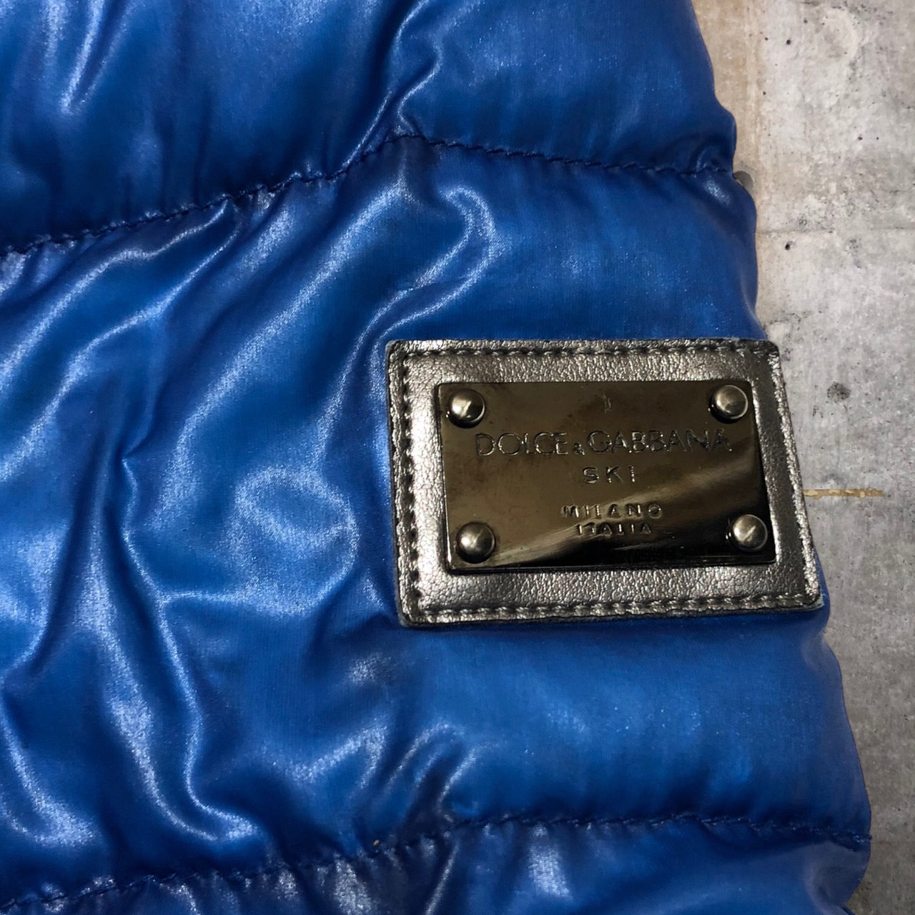 DOLCE&GABBANA(ドルチェ&ガッバーナドルガバ) スケルトンフーデットダウンジャケット G9T68G 46(Mサイズ程度) ブルー DOLCE&GABBANA SKI