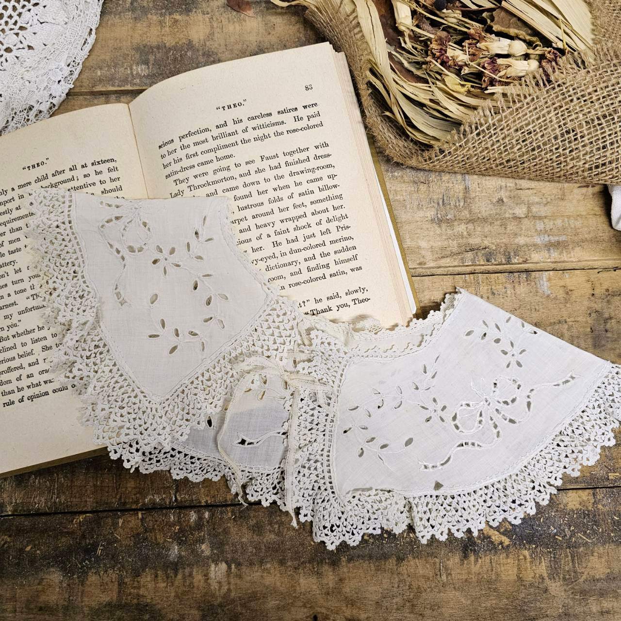 Euro antique(ヨーロッパアンティーク) France cutworklace collar フランス カットワークレースのつけ襟 ホワイト