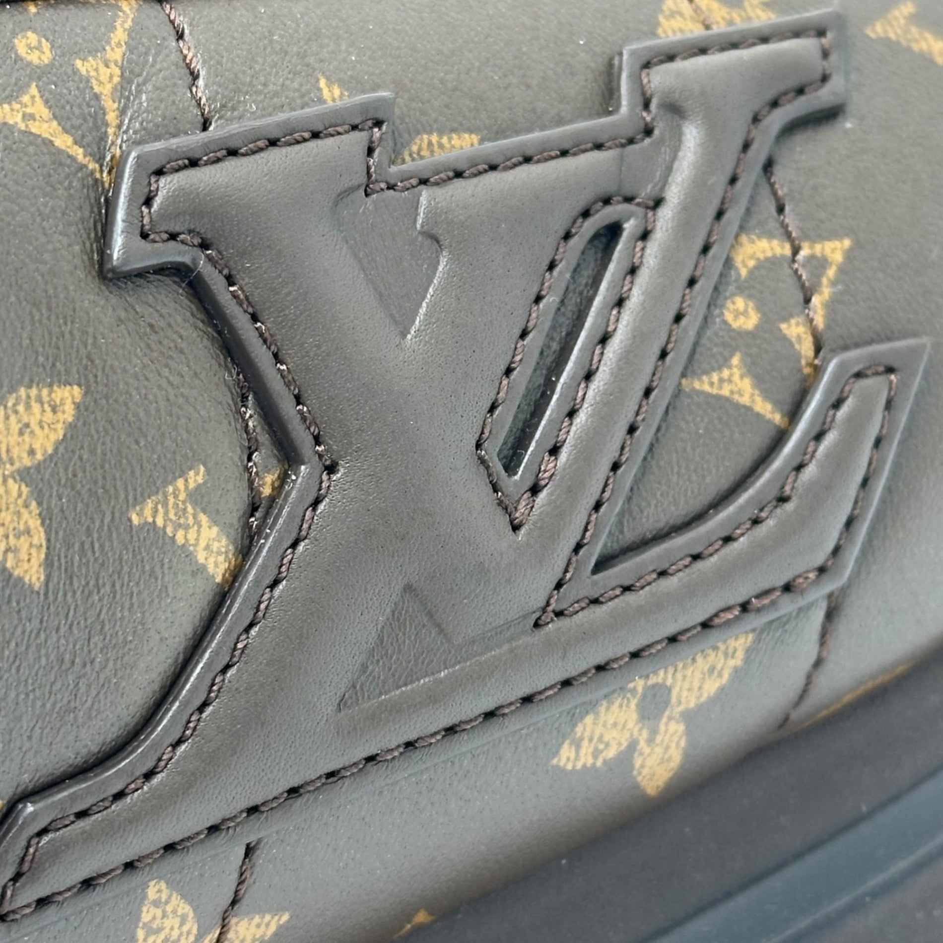 LOUIS VUITTON(ルイヴィトン) 25AW × NIGO Butter Soft Monogram ニゴー バター ソフト モノグラム スニーカー 1AIKVF 8(26.5cm程度) ブラウン 現行品
