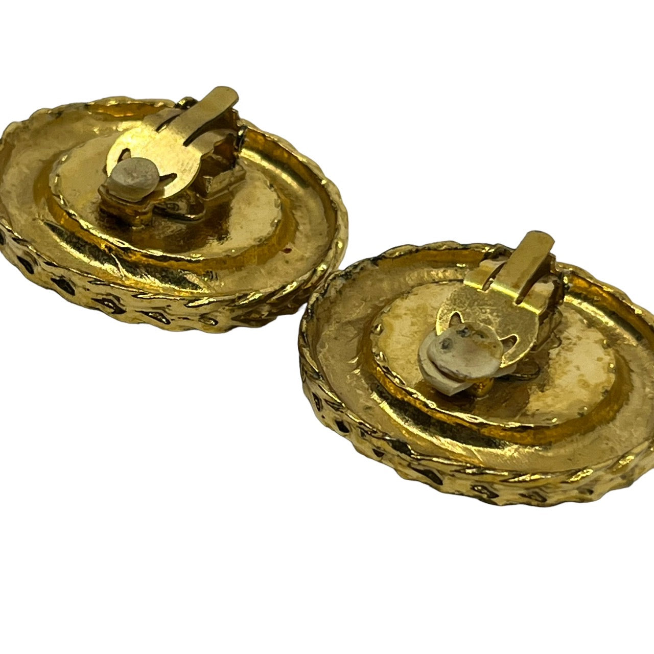 CHANEL(シャネル) 1990's vintage pearl gold earrings/ヴィンテージビッグパールゴールドイヤリング ゴールド 刻印2 5 ヴィクトワール・ドゥ・カステラーヌののデザイン