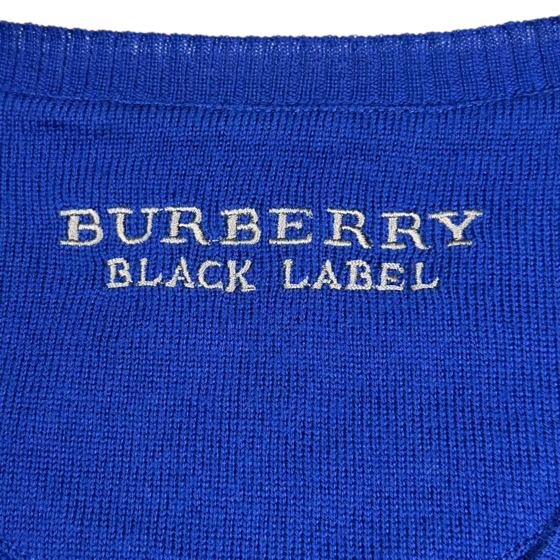 BURBERRY BLACK LABEL(バーバリーブラックレーベル) One-Point Logo V-Neck Knit ワンポイントロゴ Vネック ニット D1N03-802-24 2(M) ブルー