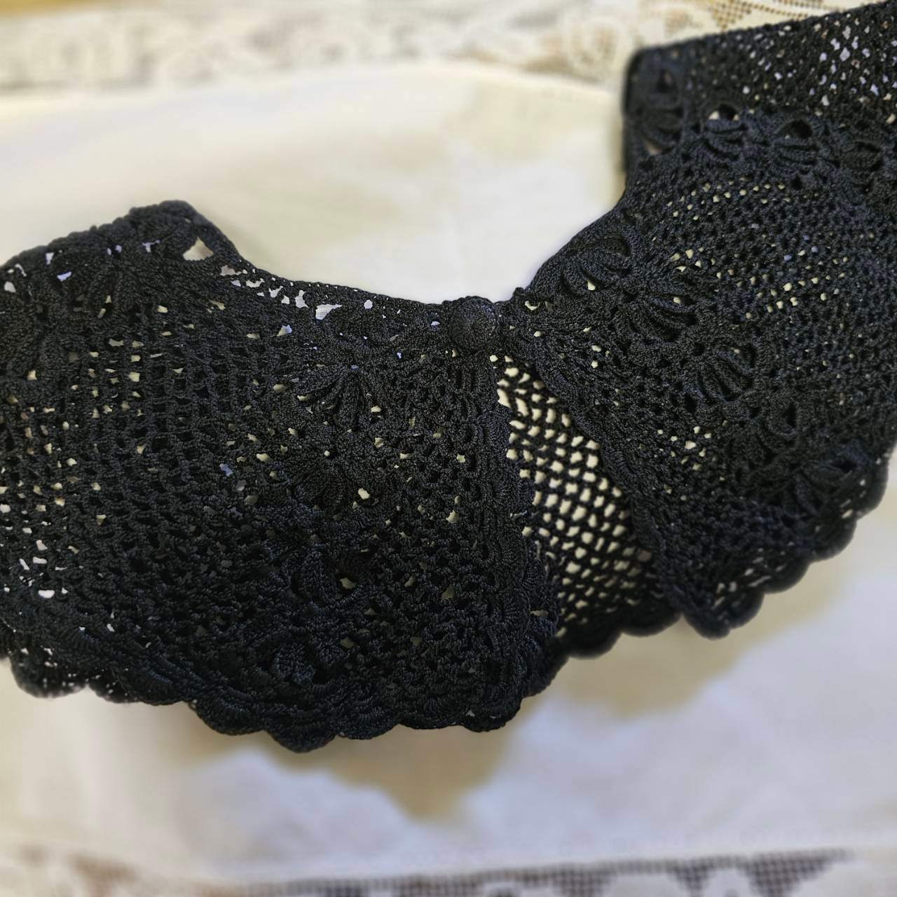 Euro vintage(ヨーロッパヴィンテージ) crochet lace collar クロッシェ編みレースのクラシカルなつけ襟 未使用に近い/後染め加工 ブラック