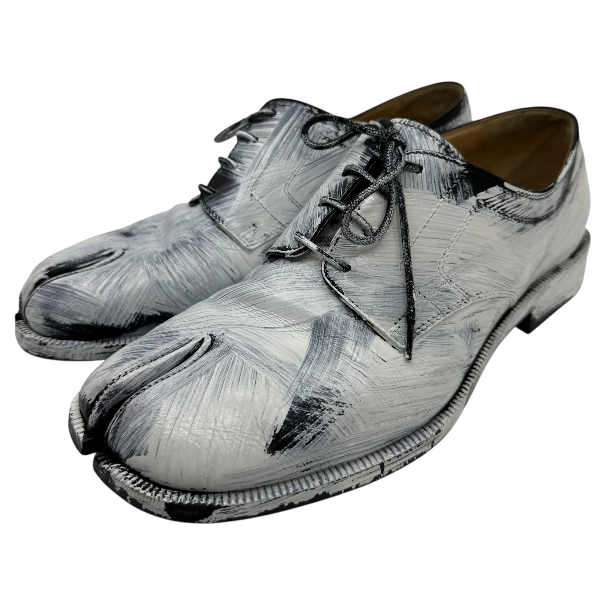 MAISON MARGIELA(メゾンマルジェラ) Bianchetto TABI Lace-up Shoes ペンキ加工 タビ レースアップ レザー シューズ S97WQ0052 39(24.5~25.0cm程度) ホワイト×ブラック カーフスキン 革靴