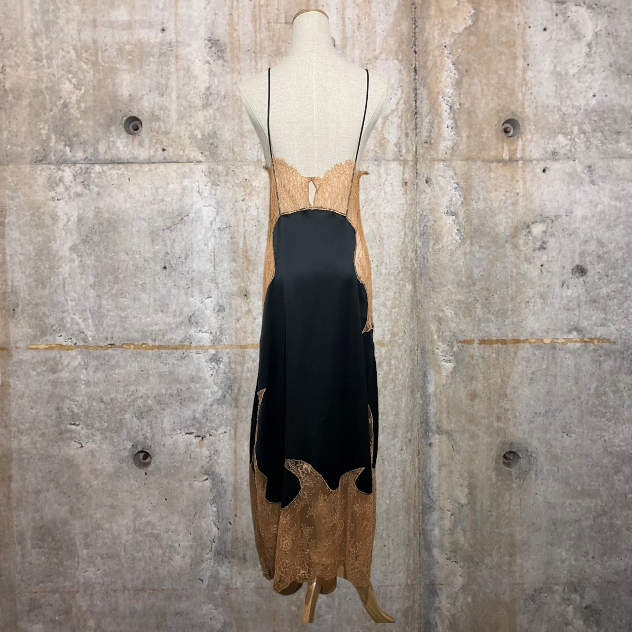 OFF WHITE(オフホワイト) レースロングキャミソールドレス/キャミソールワンピース OWDB048R18748027 38(Mサイズ程度) ブラック