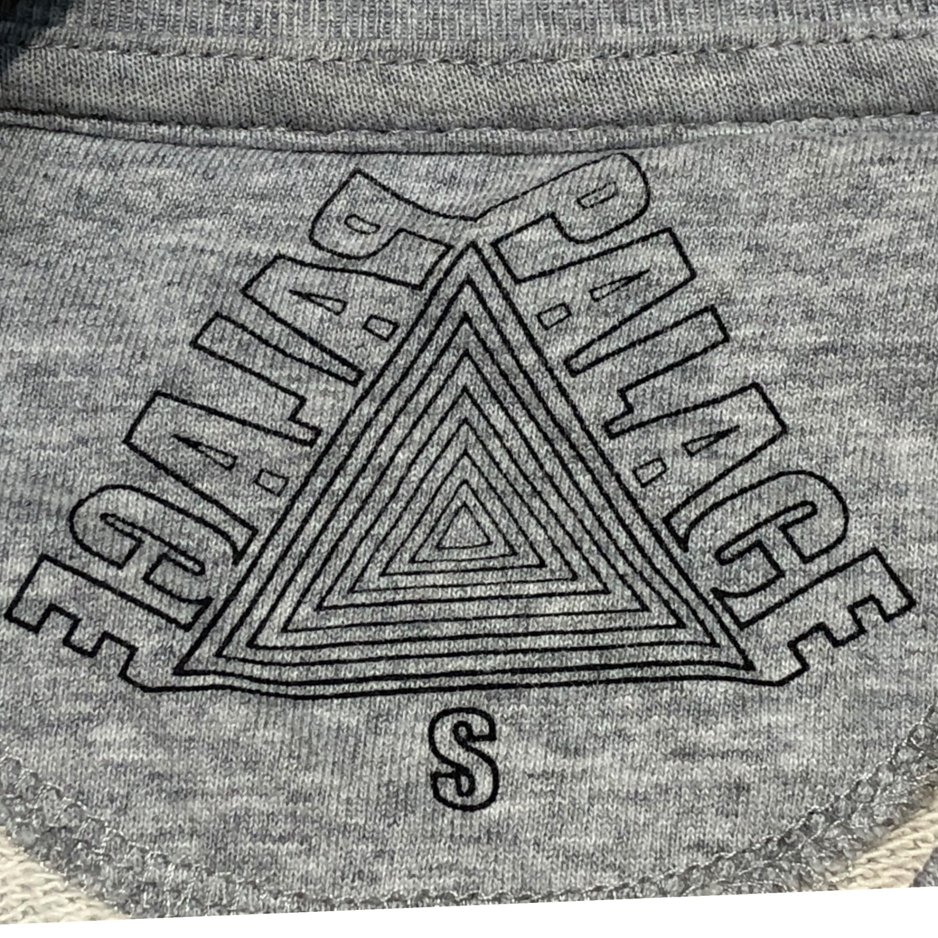 Palace(パレス) triangle logo sweatshirts トライアングル ロゴ スウェット S グレー