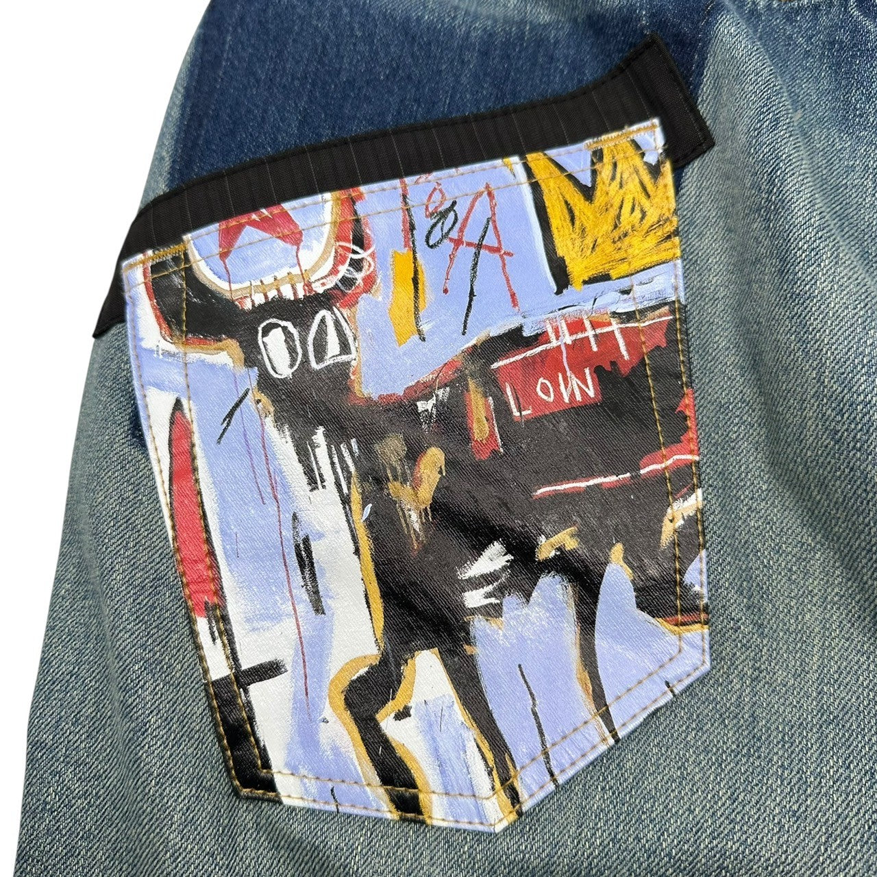 JUNYA WATANABE MAN(ジュンヤワタナベマン) 23SS ”jean-michel basquiat” Back Pocket Print USED Finish Straight Denim Pants バスキア バックポケット プリント USED加工 ストレート デニム パンツ WK-P039 M インディゴ AD2022
