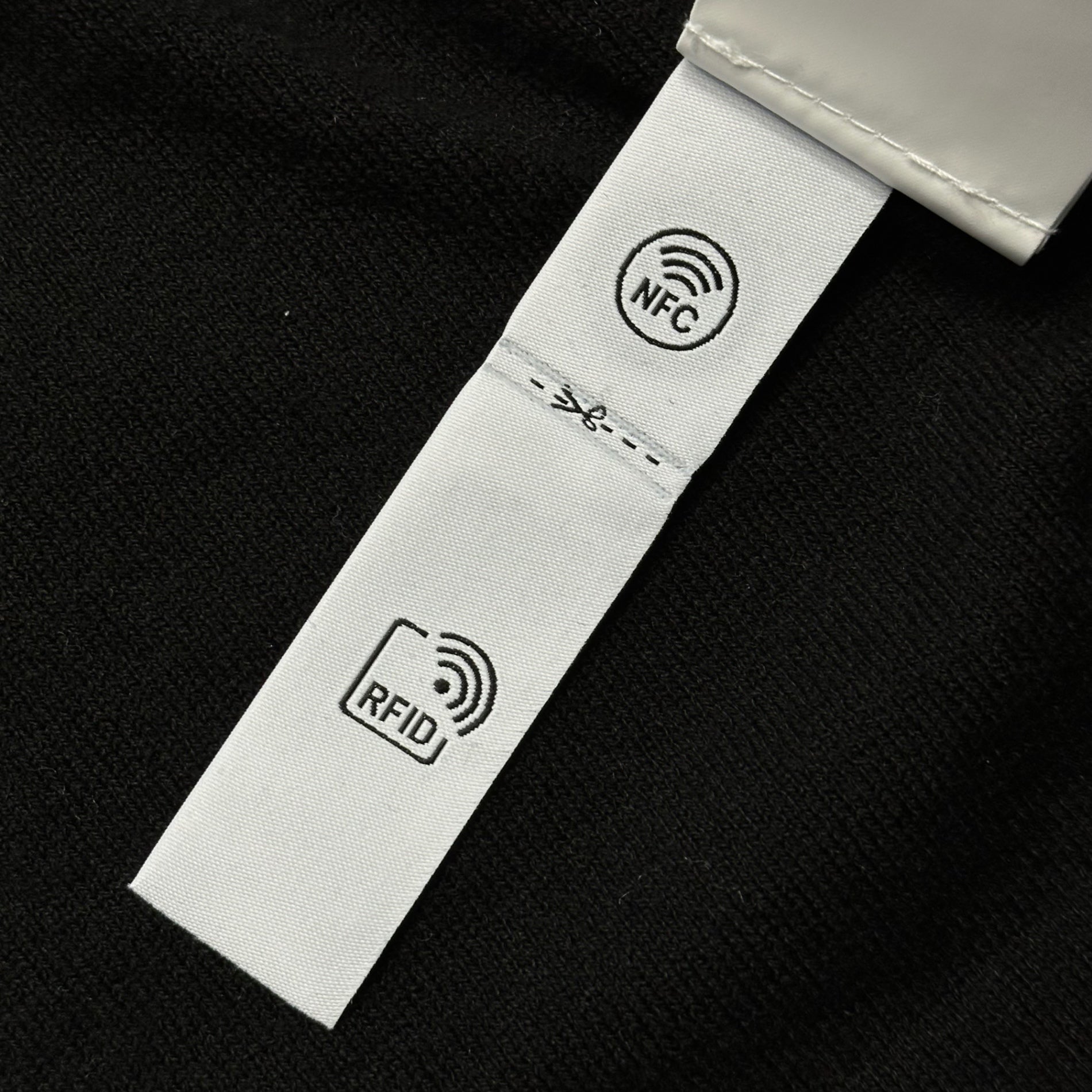 STONE ISLAND(ストーンアイランド) 24SS Zip-Up Knit Hoodie ジップアップ ニット パーカー 8015511B9 XL ブラック