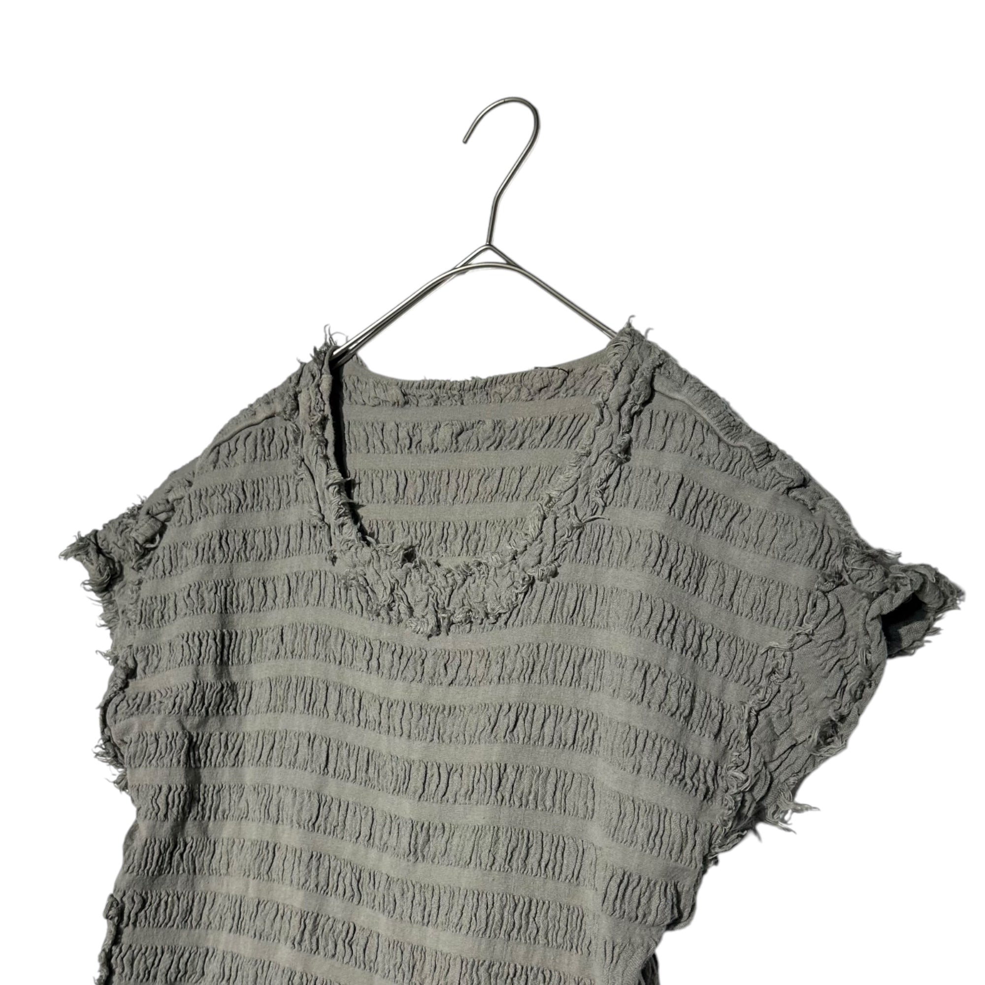 me ISSEY MIYAKE(ミーイッセイミヤケ) pleated border fringe short sleeve cut and sew プリーツ ボーダー フリンジ 半袖 カットソー MI62FK352 FREE グレー