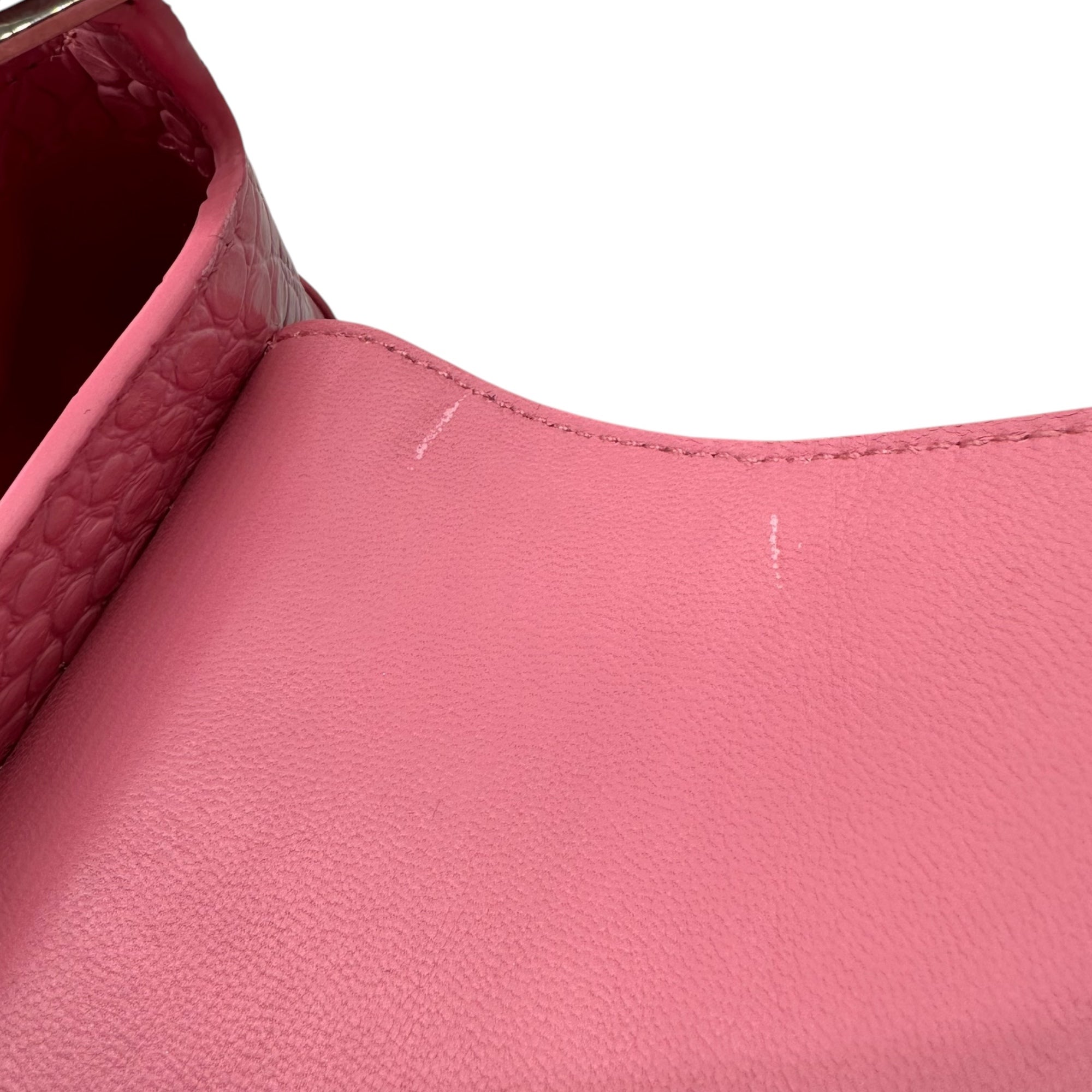 BALENCIAGA(バレンシアガ) XX Small Flap Cross Body Bag 695645-5812-Q-535269 ピンク ロゴ 型押し レザー ワンショルダー バッグ