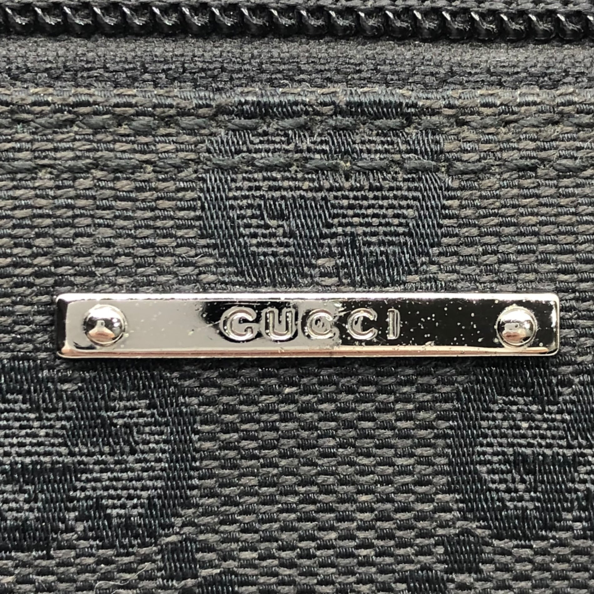 GUCCI(グッチ) GG campus accessory poach キャンバス アクセサリー ポーチ 07198 2123 ブラック ハンドバッグ