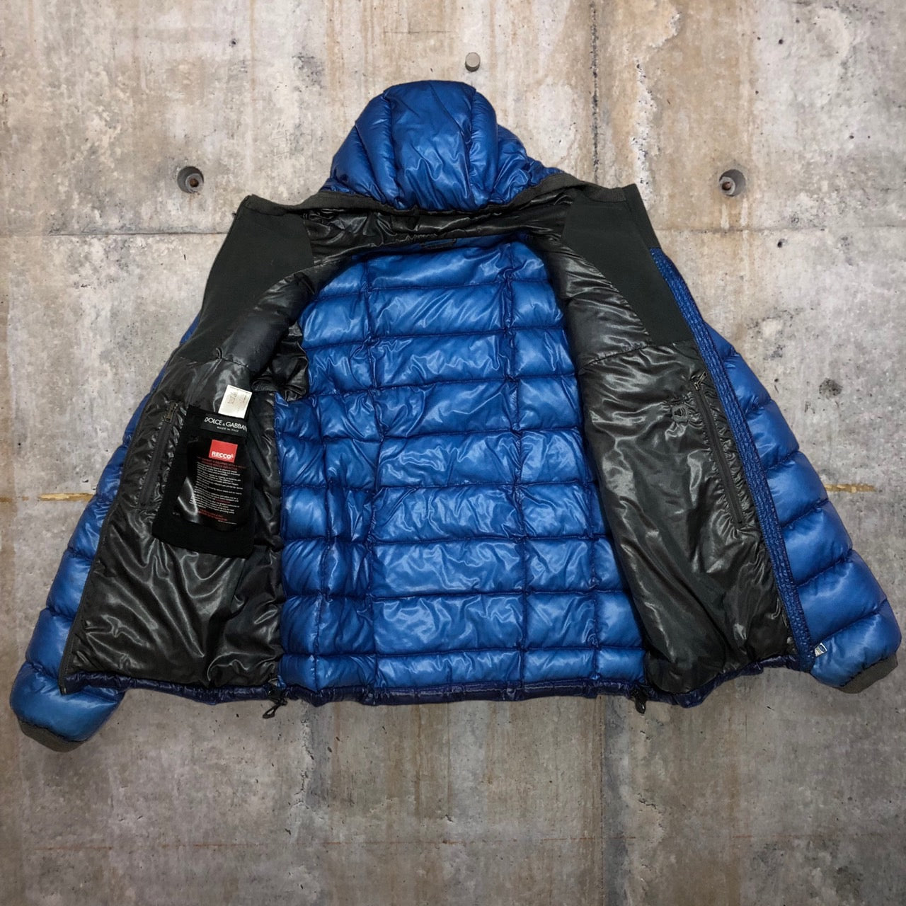 DOLCE&GABBANA(ドルチェ&ガッバーナドルガバ) スケルトンフーデットダウンジャケット G9T68G 46(Mサイズ程度) ブルー DOLCE&GABBANA SKI