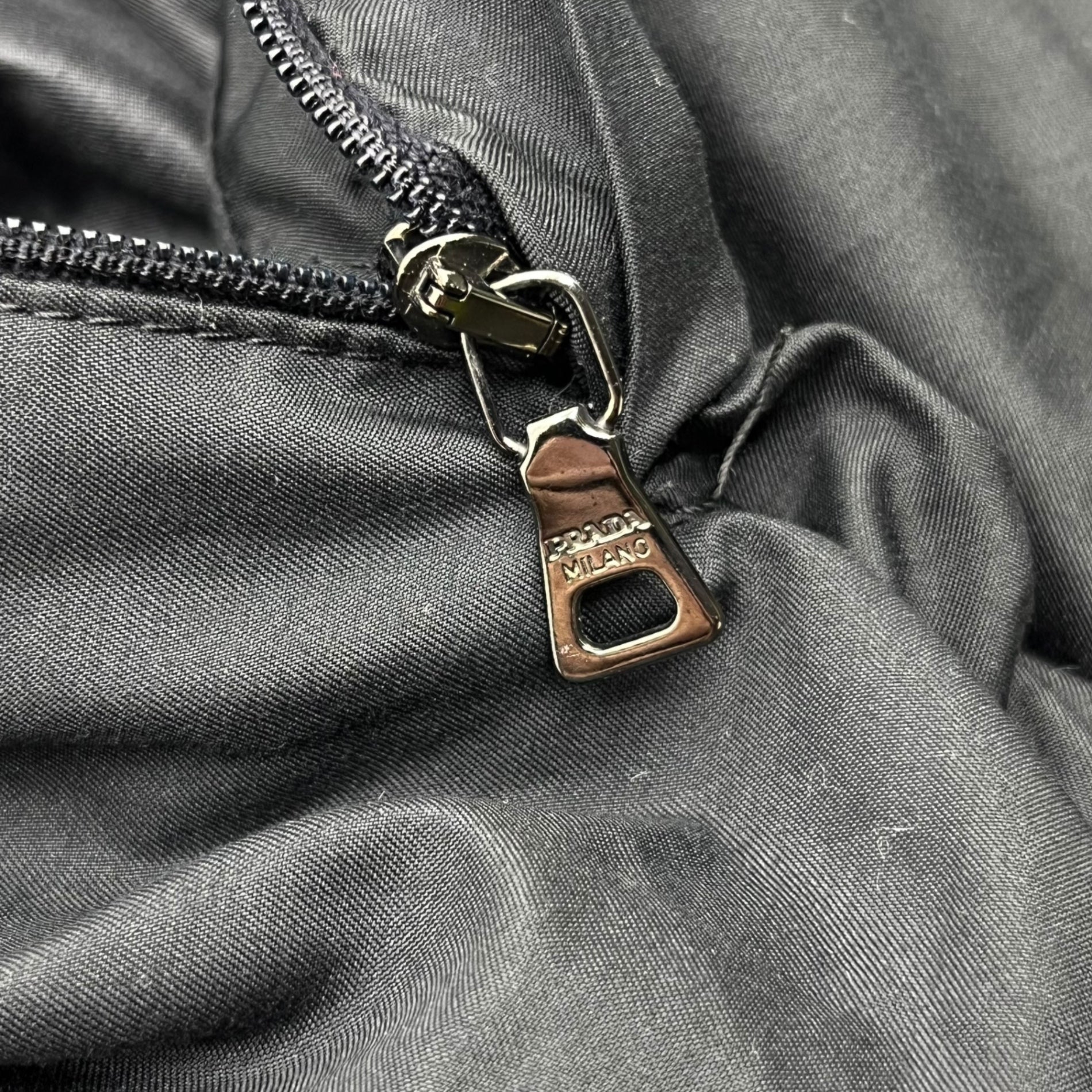 PRADA SPORT(プラダスポーツ) 00's Hem zip logo tech pants 裾 ジップ ロゴ テック パンツ 48(M程度) ブラック Y2K トラック ジャージ