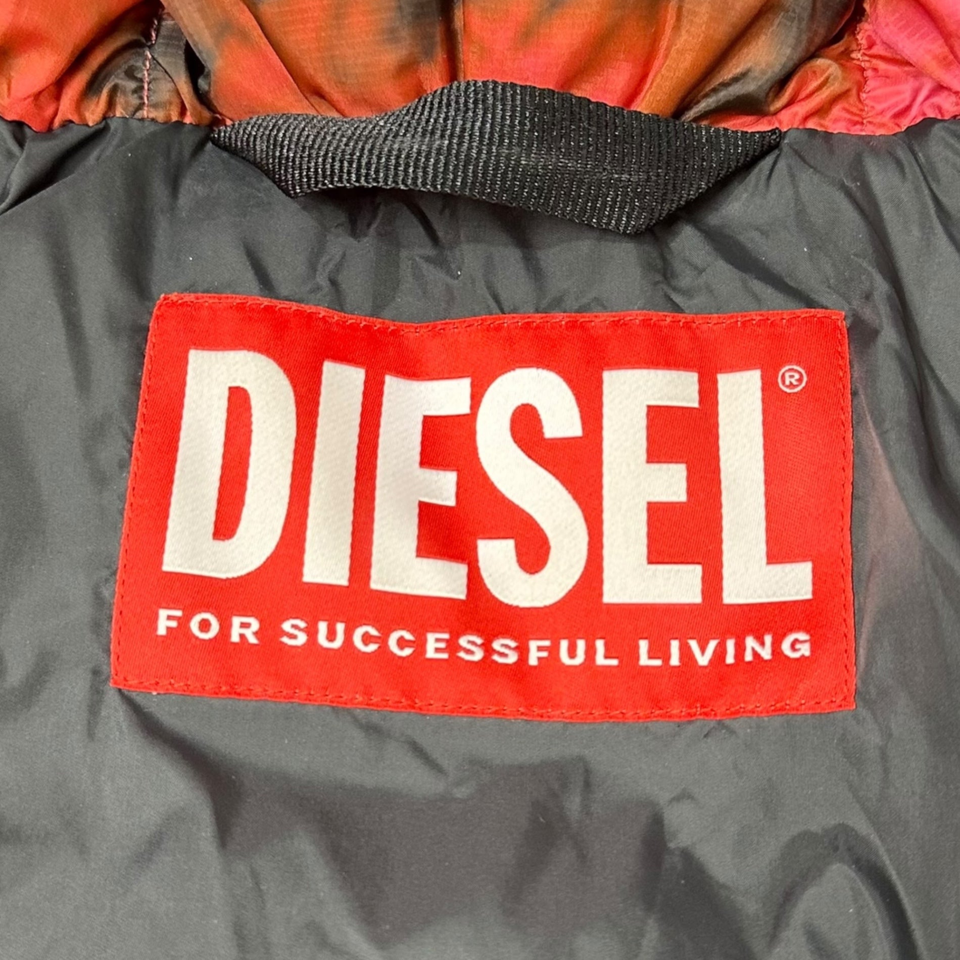 DIESEL(ディーゼル) 23AW W-Ralla-SL Jacket タイダイ柄 ダウン ベストフーディ A11453 46 ピンク