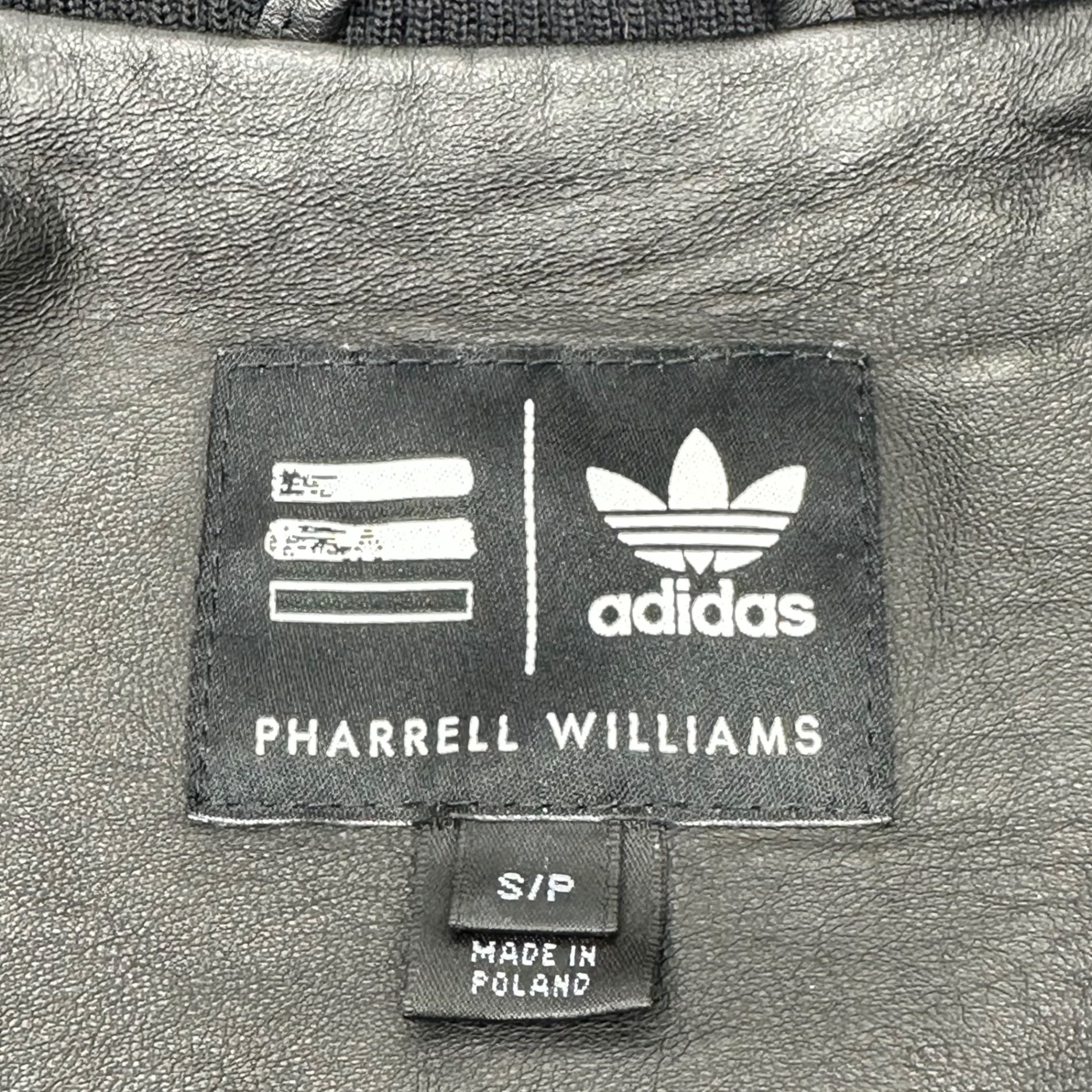 adidas×PHARRELL WILLIAMS(アディダス×ファレルウィリアムス) Leather Track Top 'SOLID PACK' ラム レザー トラック ジャケット ソリッド パック AA6104 S ブラック ブルゾン コラボ 限定 ポーランド製
