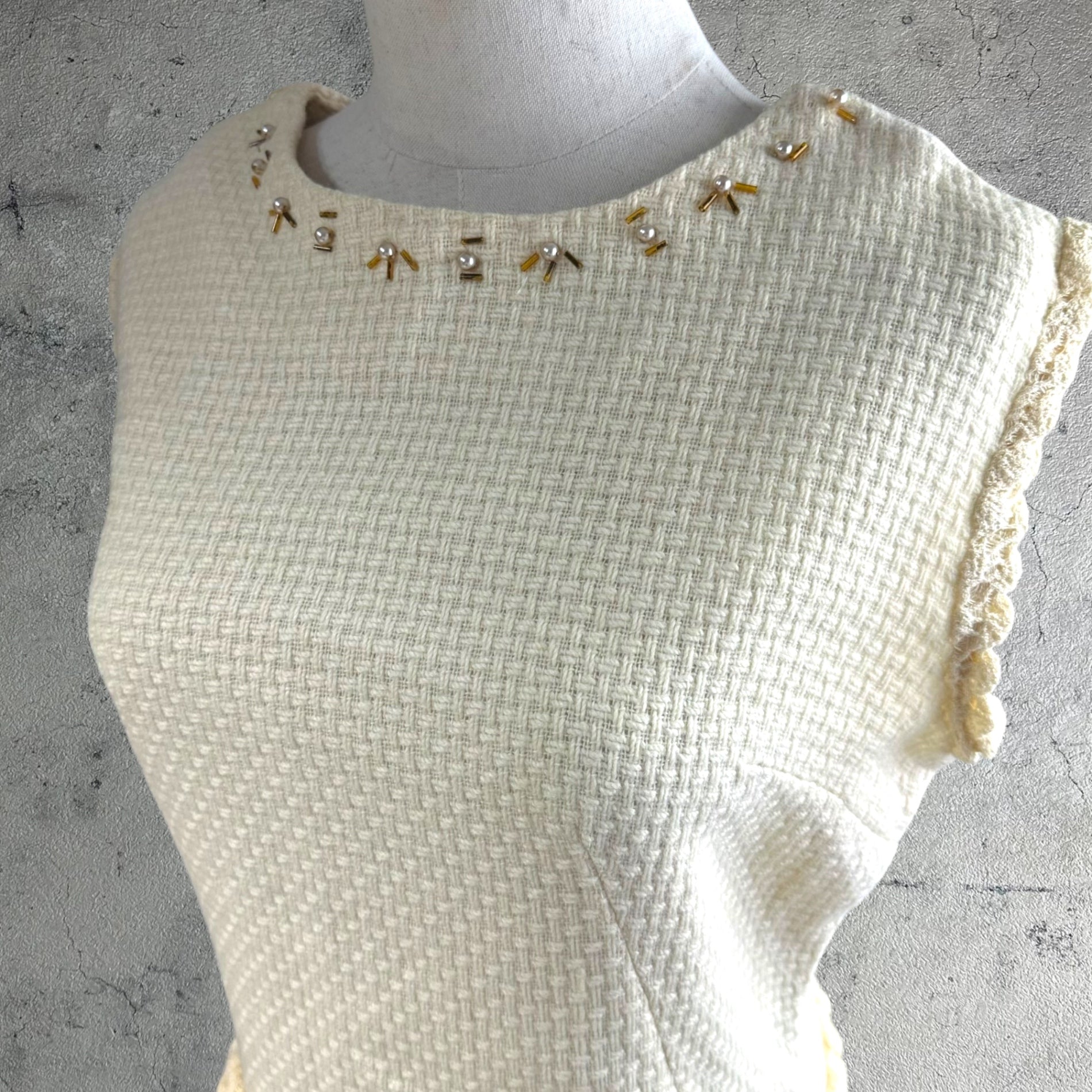 VINTAGE(ヴィンテージ) London 70's~ white knit sleevlessdress ミルキーホワイトニットのデザインノースリーブワンピース M程度 アイボリー