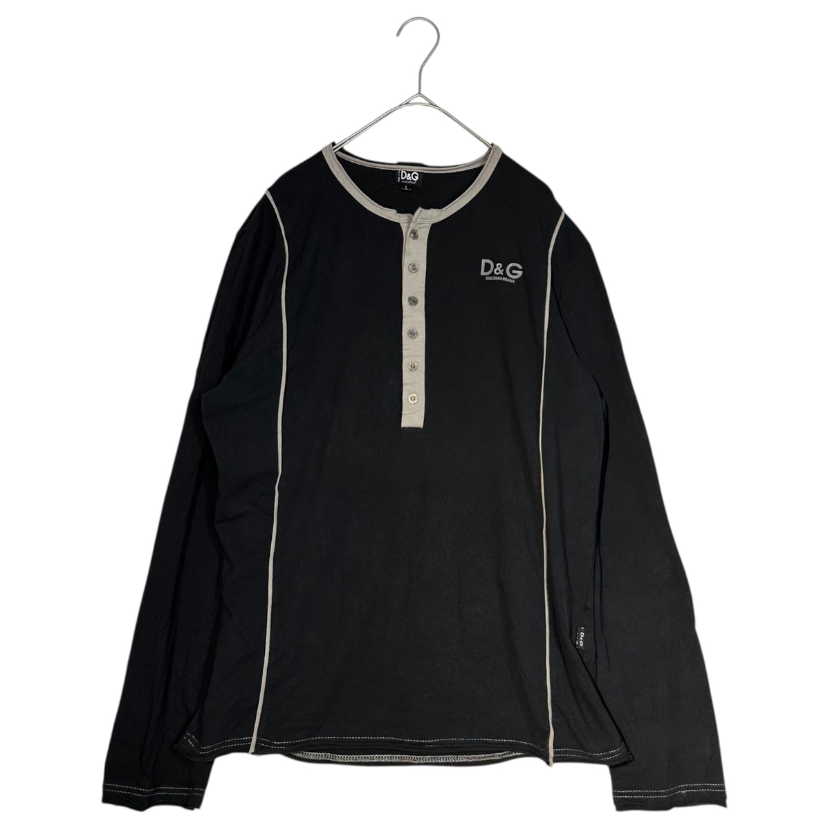 D&G(ディー&ジードルガバドルチェ&ガッバーナ) Chest Logo Henry Neck 