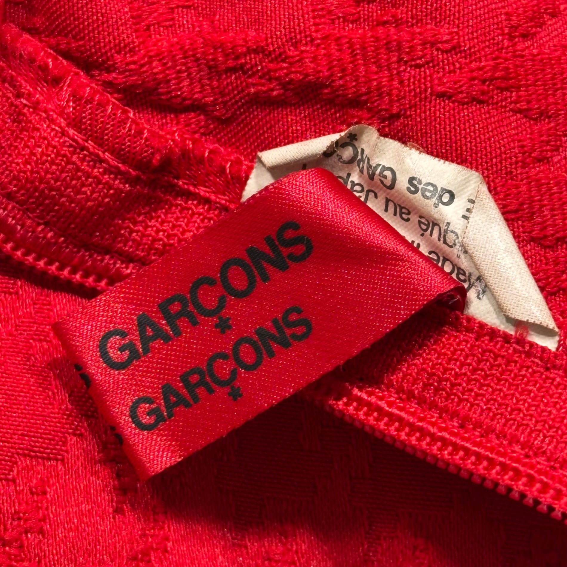 COMME des GARCONS COMME des GARCONS(コムデギャルソンコムデギャルソン) 24AW Polyester Shrink-Resistant Big Round Collar Houndstooth Pattern Dress ポリ縮絨 ビッグ 丸襟 千鳥柄 ワンピース RN-O012 S レッド AD2024 コレクションランウェイ 別色着用アイテム