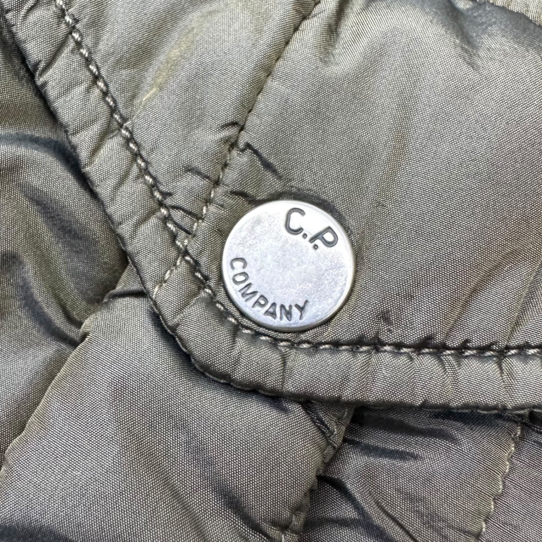C.P.COMPANY(シーピーカンパニー) 07AW 4 pocket quilted hooded jacket 4ポケット キルティング フーデット ジャケット 4718M155 46 オリーブ 00's マウンテンパーカー ナイロン