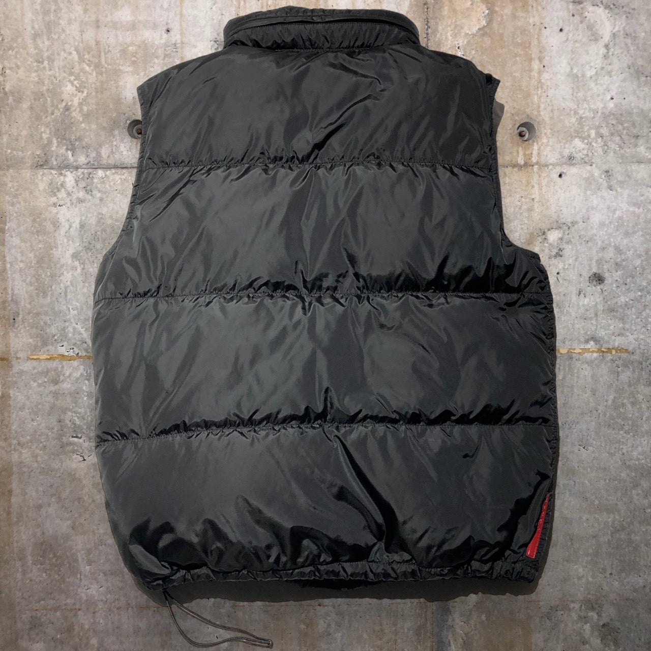 PRADA SPORT(プラダスポーツ) ナイロンダウンベスト 50(Lサイズ程度) ブラック