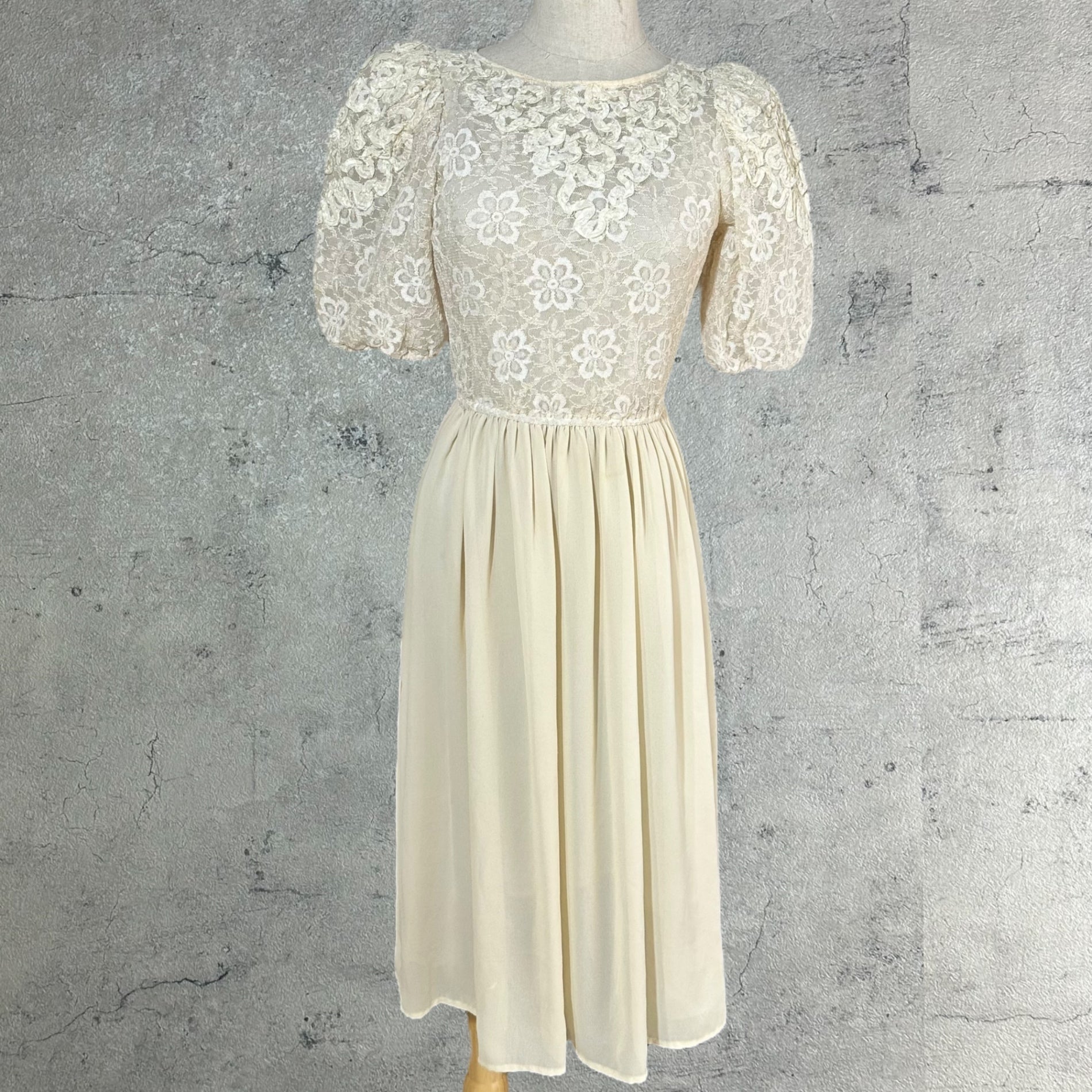 VINTAGE(ヴィンテージ) 80~90's Puff sleeve lace docking dress パフスリーブレースドッキングワンピース アイボリー EURO VINTAGE