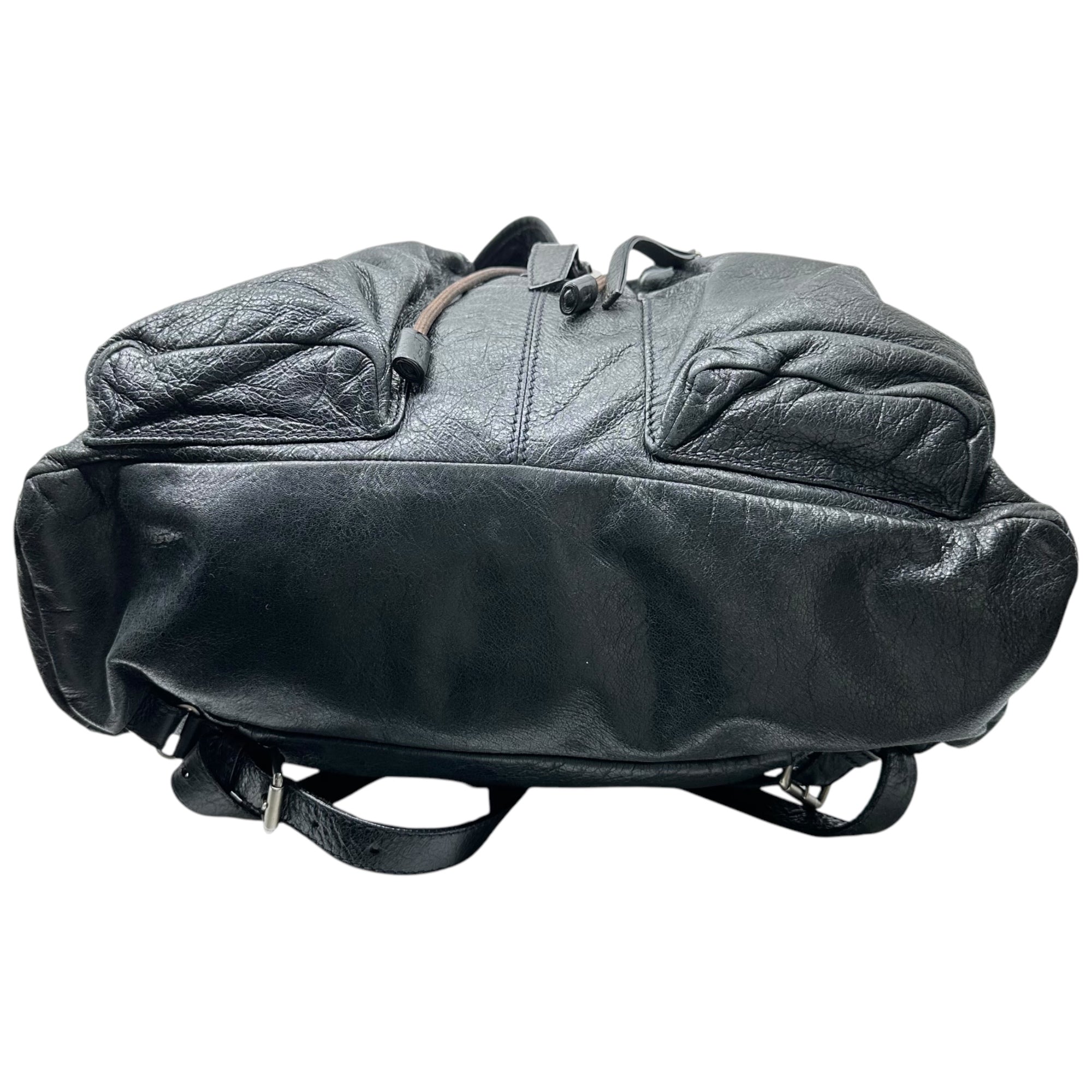 BALENCIAGA(バレンシアガ) W pocket lamb leather backpack Wポケット ラム レザー バックパック 326404・1000 1・002123 ブラック クラシック デイパック