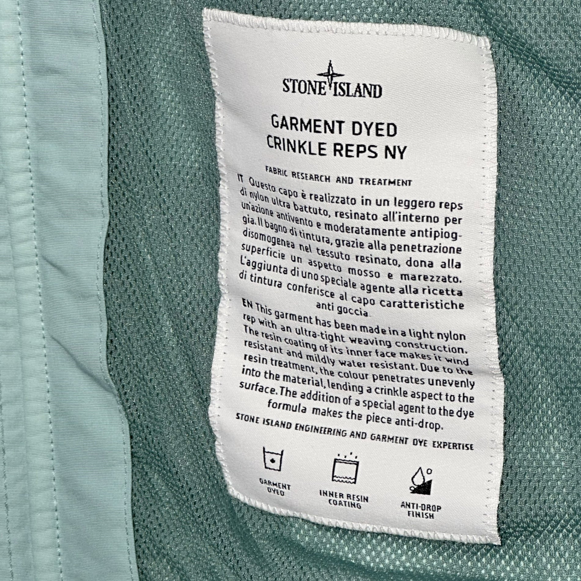 STONE ISLAND(ストーンアイランド) 23SS Crinkle Reps NY Hooded Jacke クリンクル レップス ナイロン フーデッド ジャケット 781540522 XL ライトブルー マウンテンパーカー ガーメントダイ